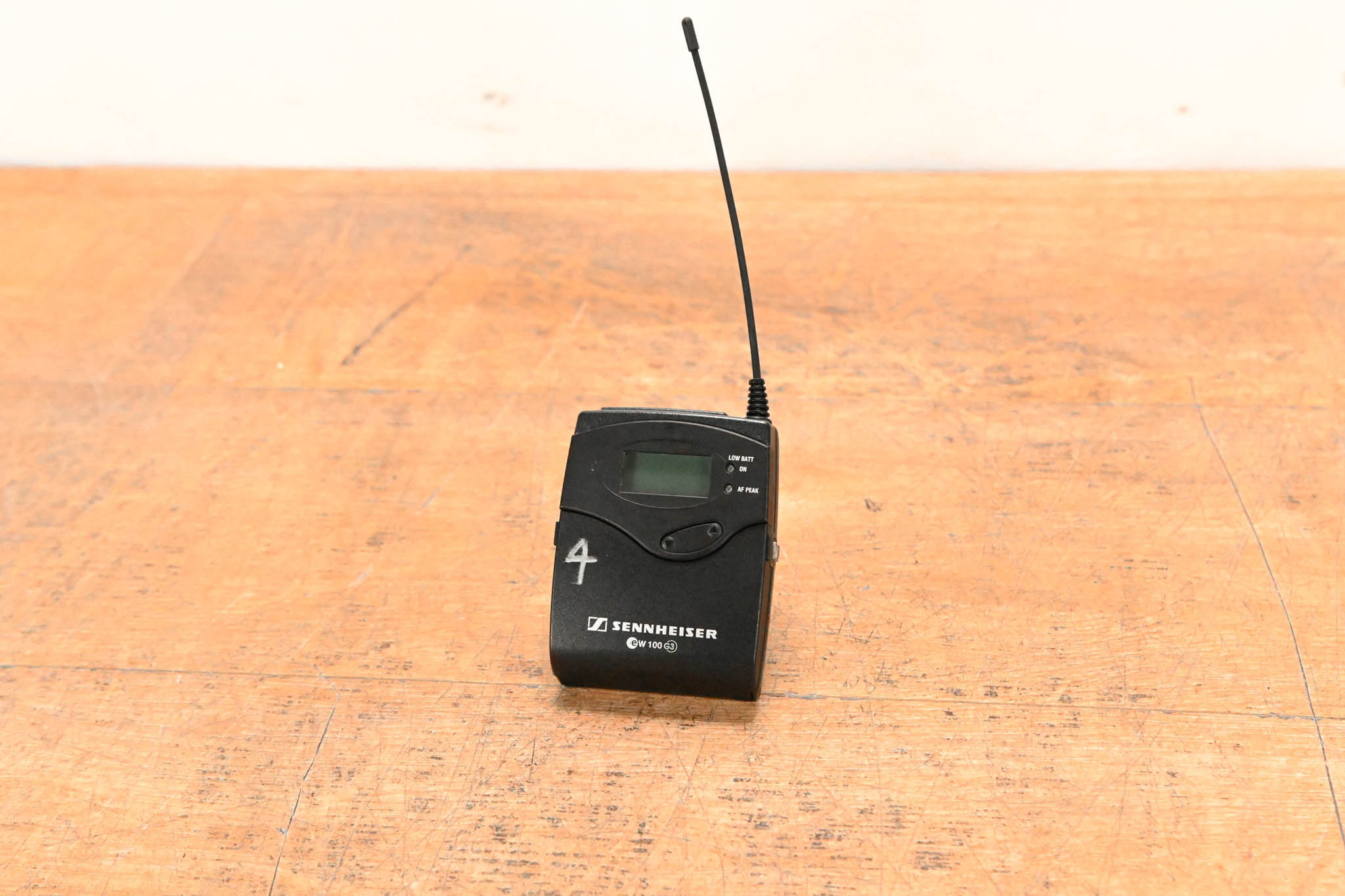 Sennheiser SK 100 G3 Wireless Bodypack Transmitter A Range: 516-558 MHz