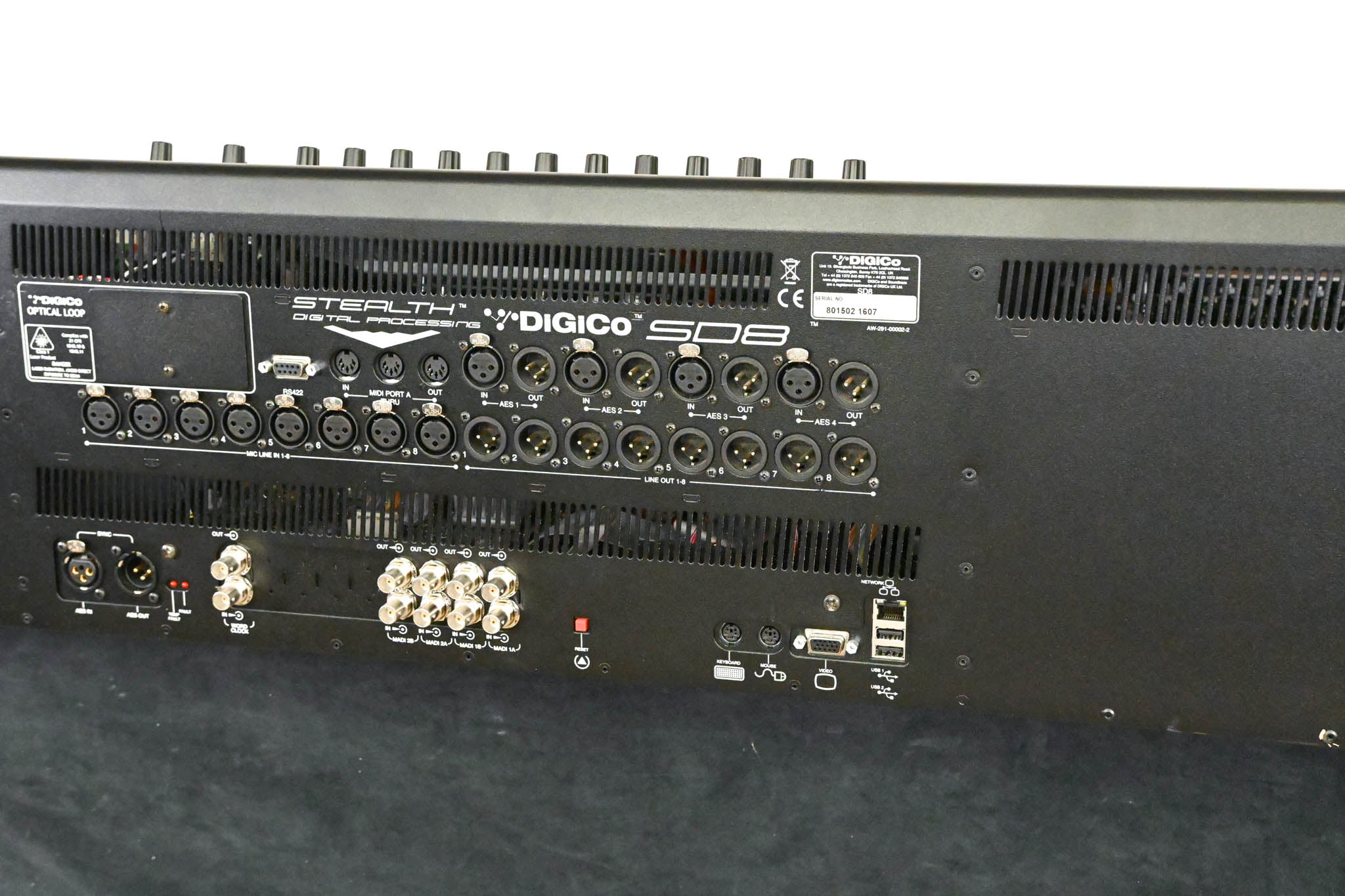 DiGiCo SD8 120-Channel Digital Mixing Console