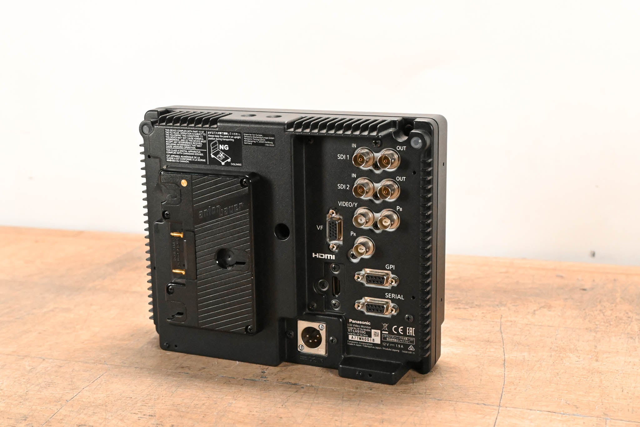 Panasonic BT-LH910G 9" LCD HDMI / SDI Video Monitor (NO POWER SUPPLY)