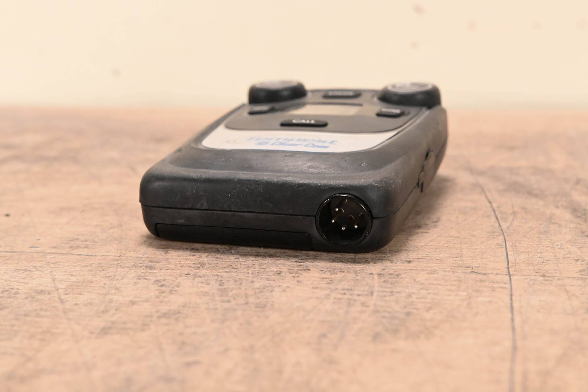 Clear-Com CP-222 Tempest 2.4 GHz 2-Channel Wireless BeltStation