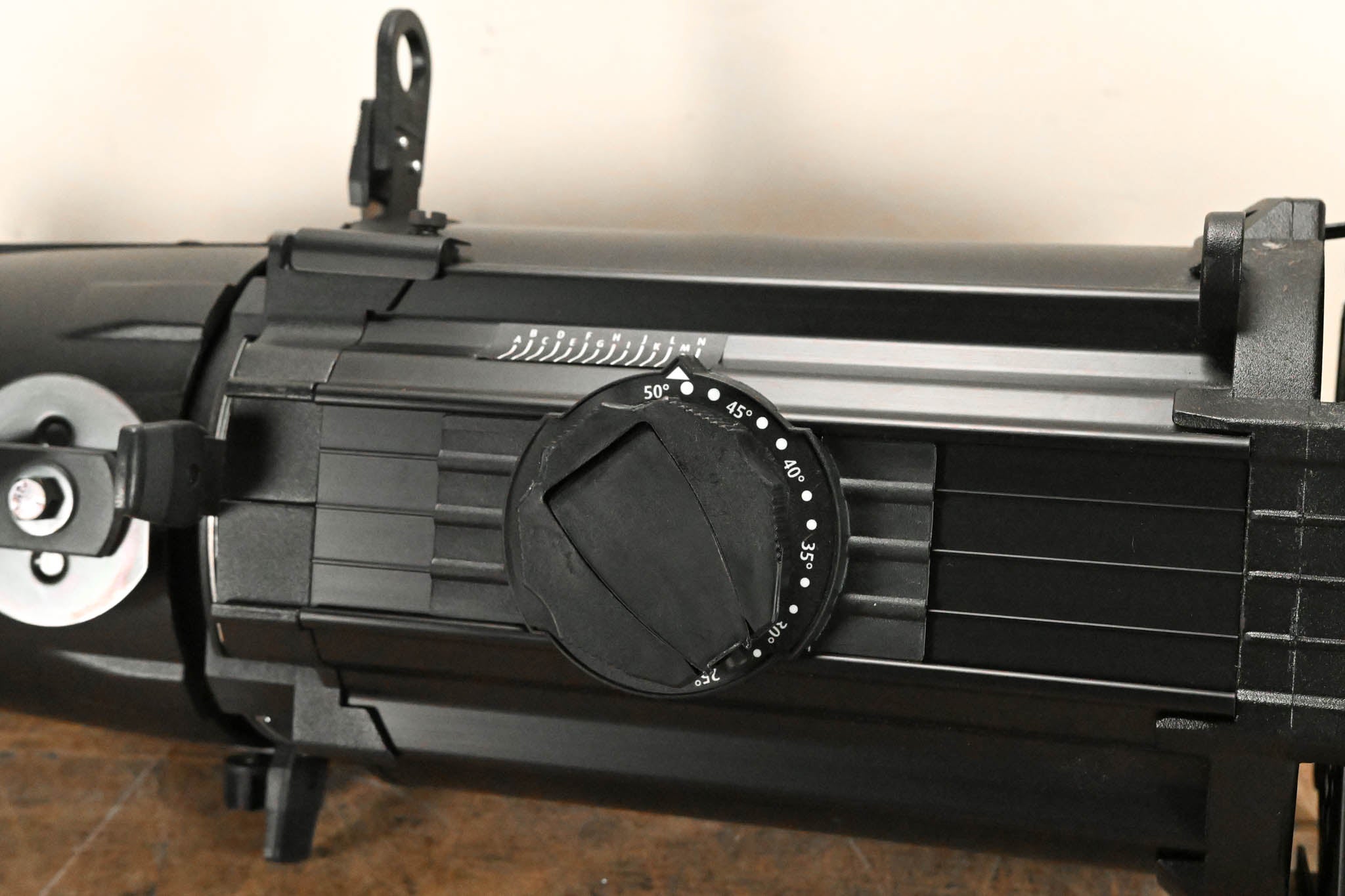 ETC Source Four Zoom 25-50 Degree 750 Ellipsoidal Light