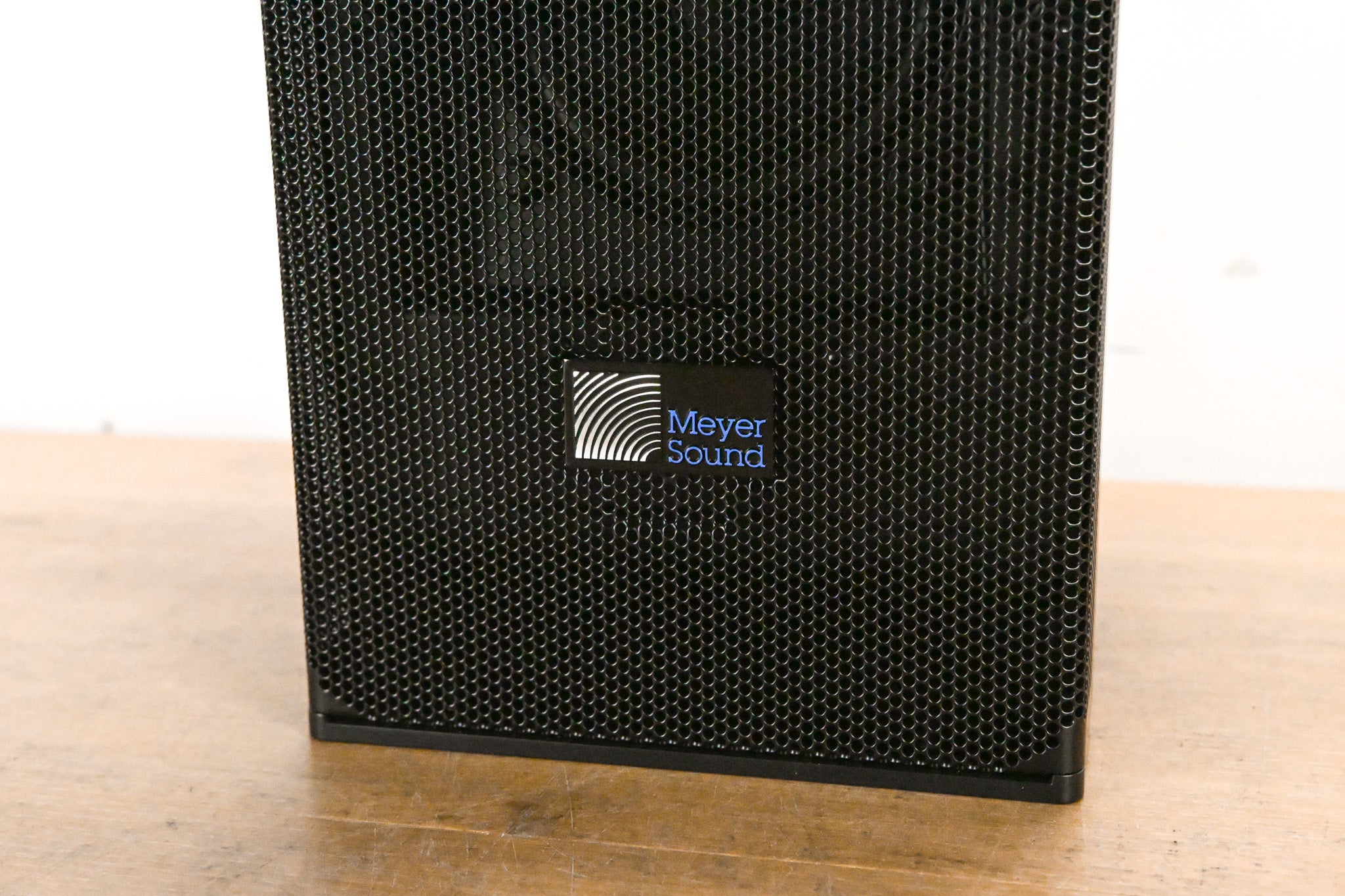 Meyer Sound Ultra-X22 Narrow Coverage Speaker (PAIR) w/ 3M Digital Input