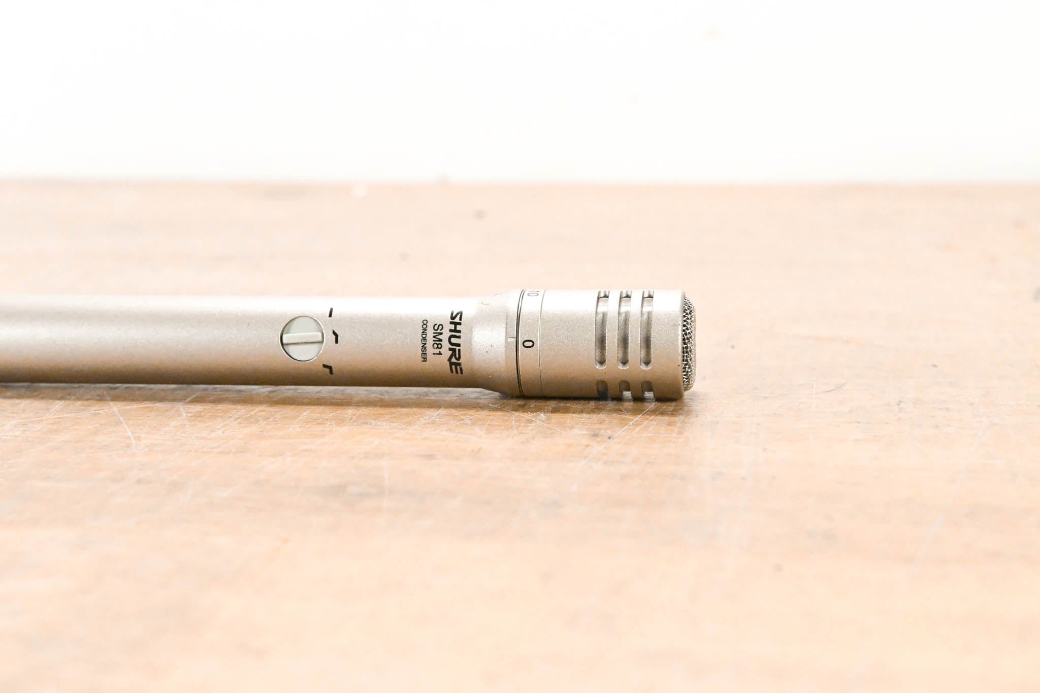 Shure SM81 Cardioid Condenser Microphone