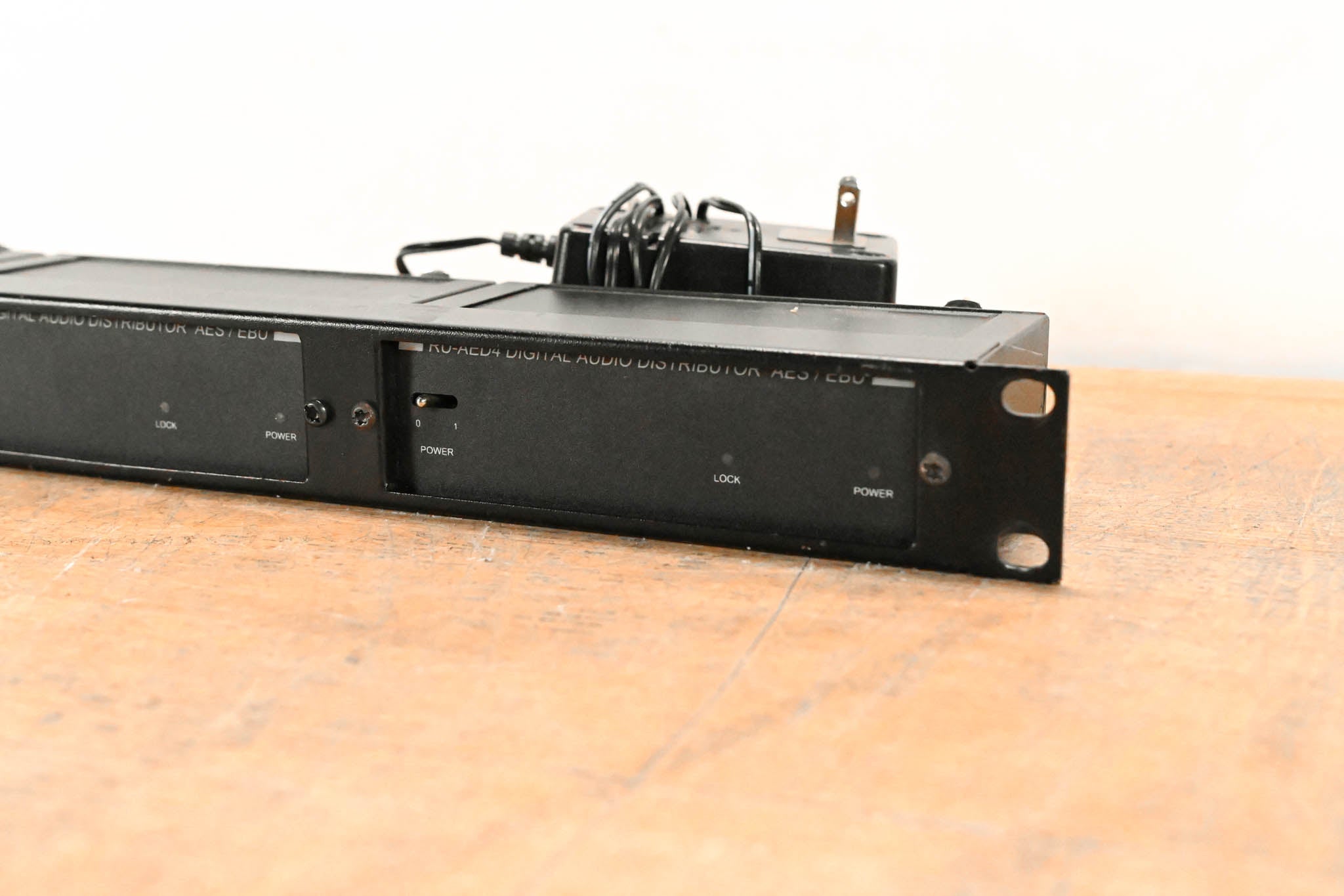 RDL RU-AED4 AES/EBU Digital Audio Distributor (Pack of 3)
