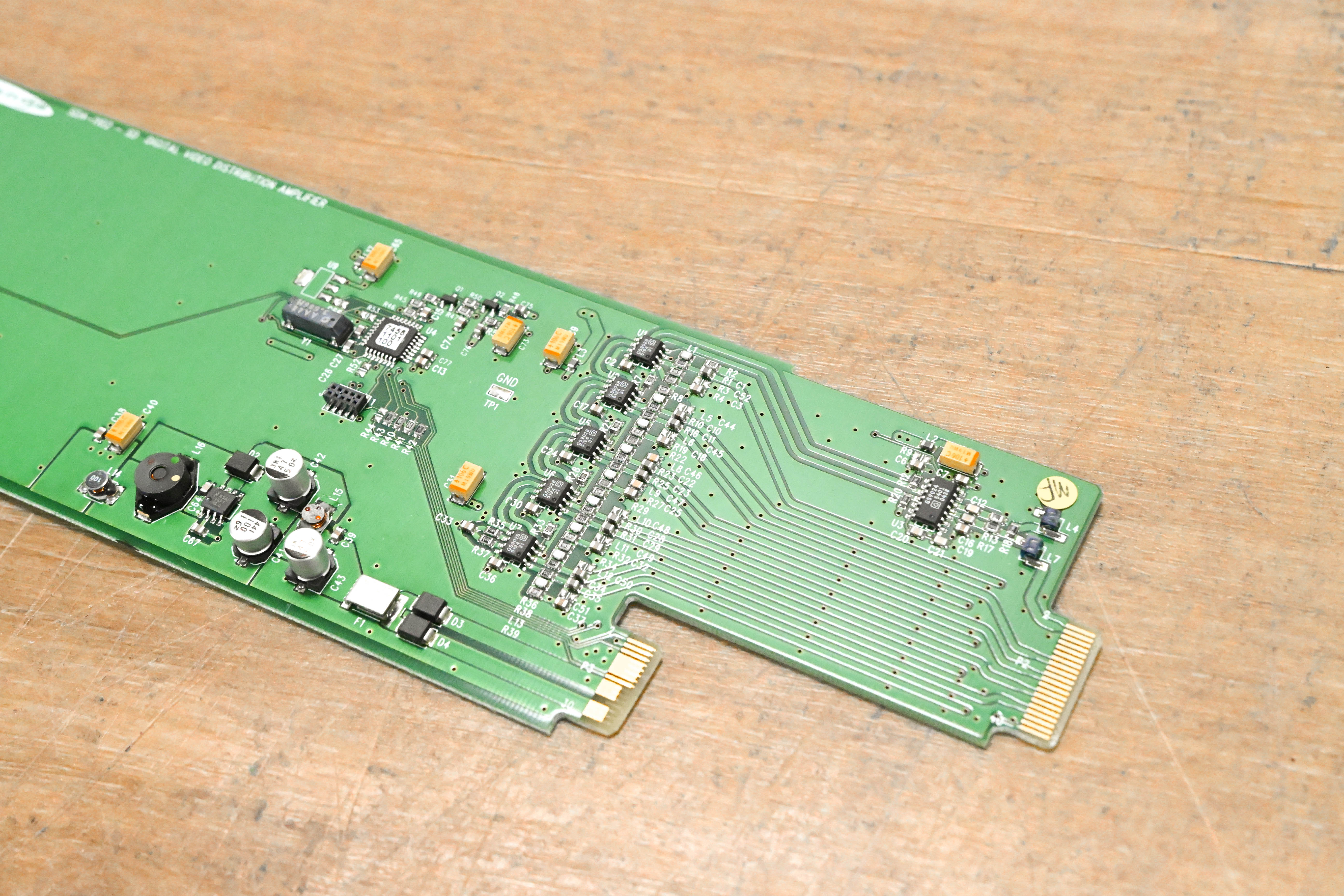 Miranda SDA-1102 SD Digital Video Distribution Amplifier