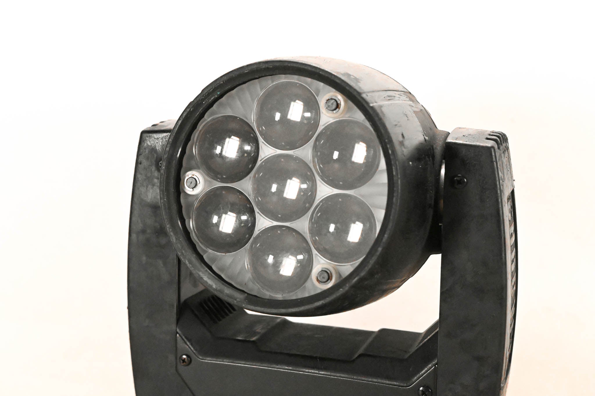 Chauvet Rogue R1 Wash LED Moving Head Light