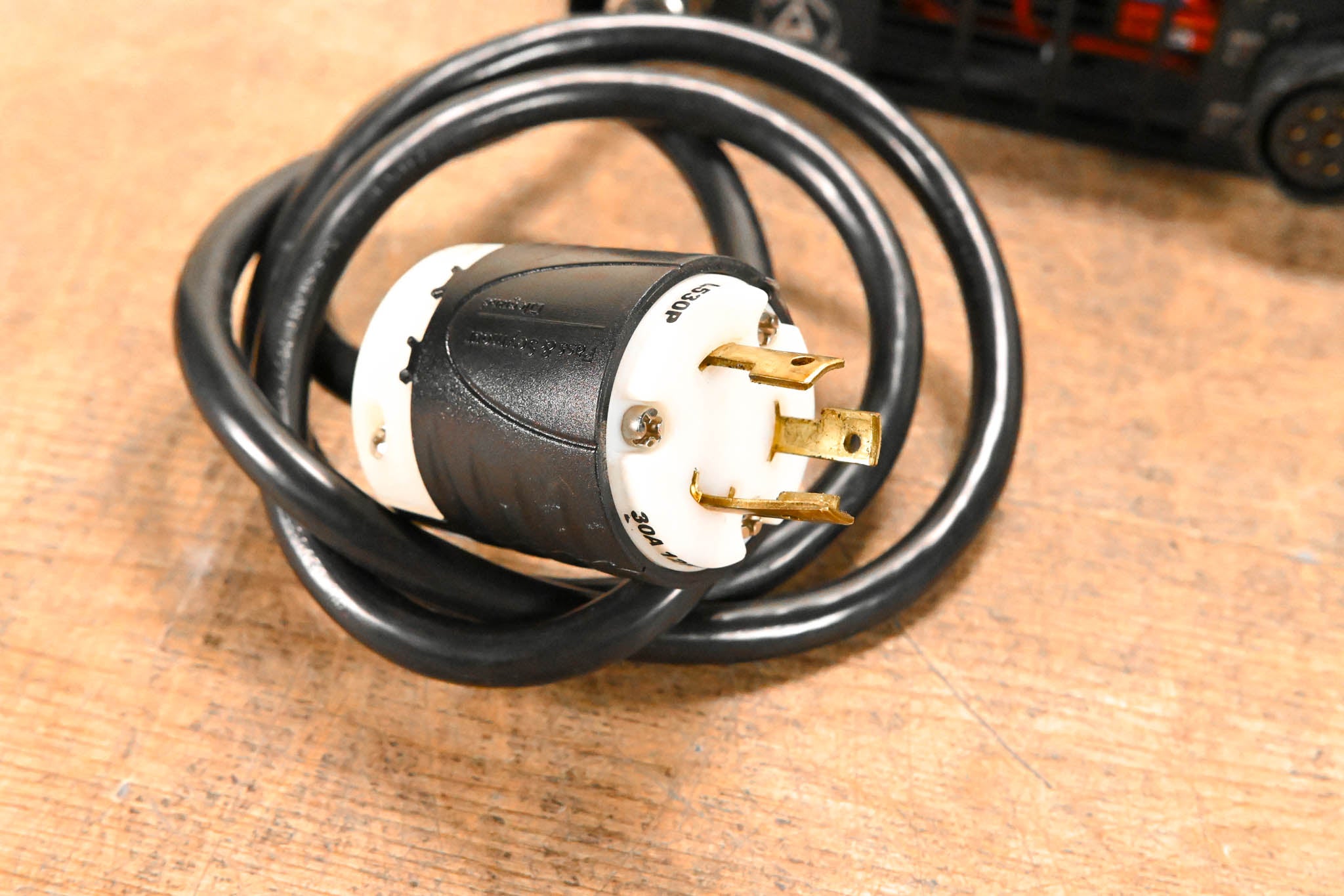 L-Acoustics LA8 US Four-Channel Amplified Controller