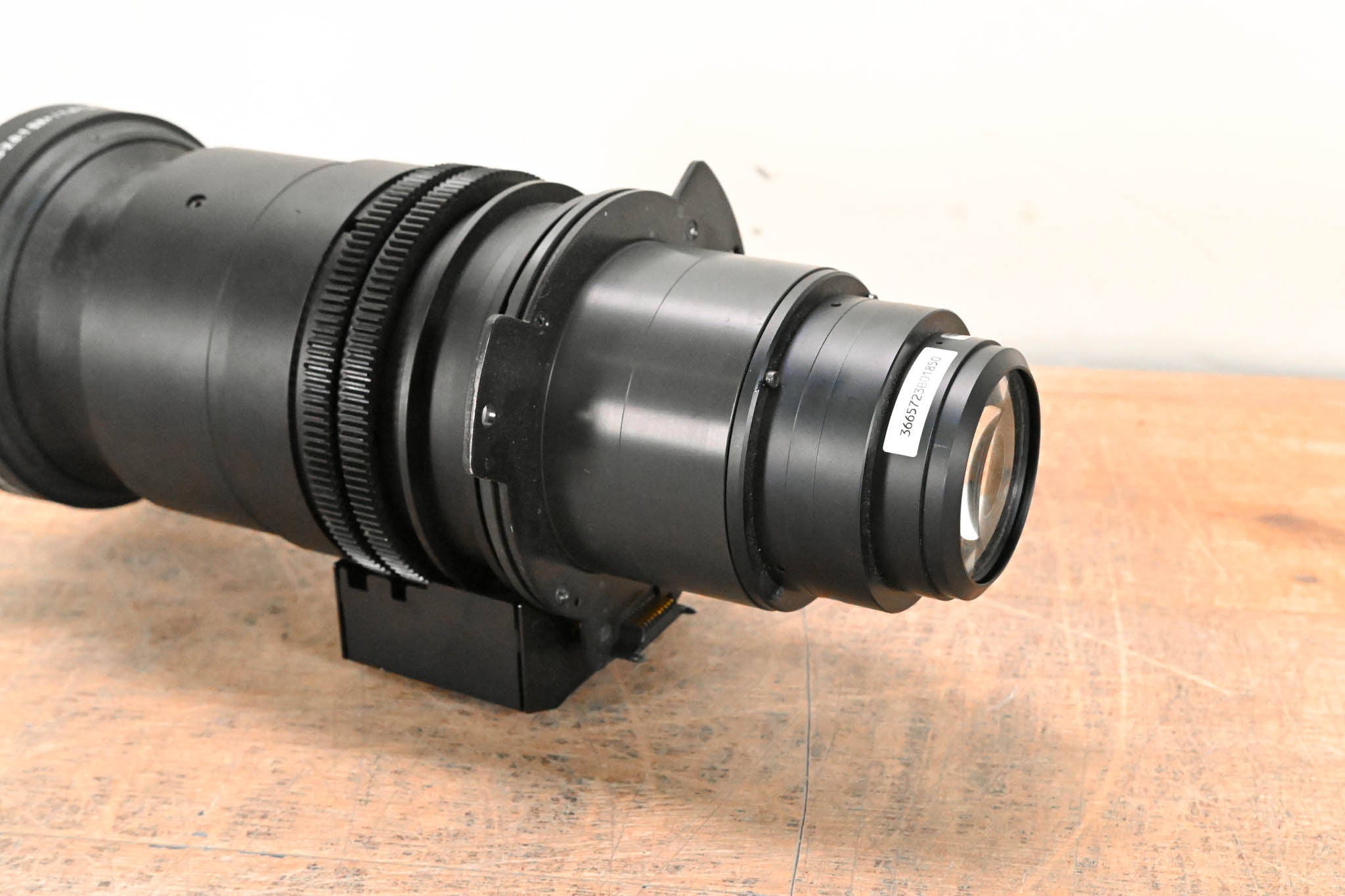 Christie ILS Lens 1.5-2.0:1 SX+ / 1.4-1.8:1 HD 0.95" 3-Chip DLP Lens