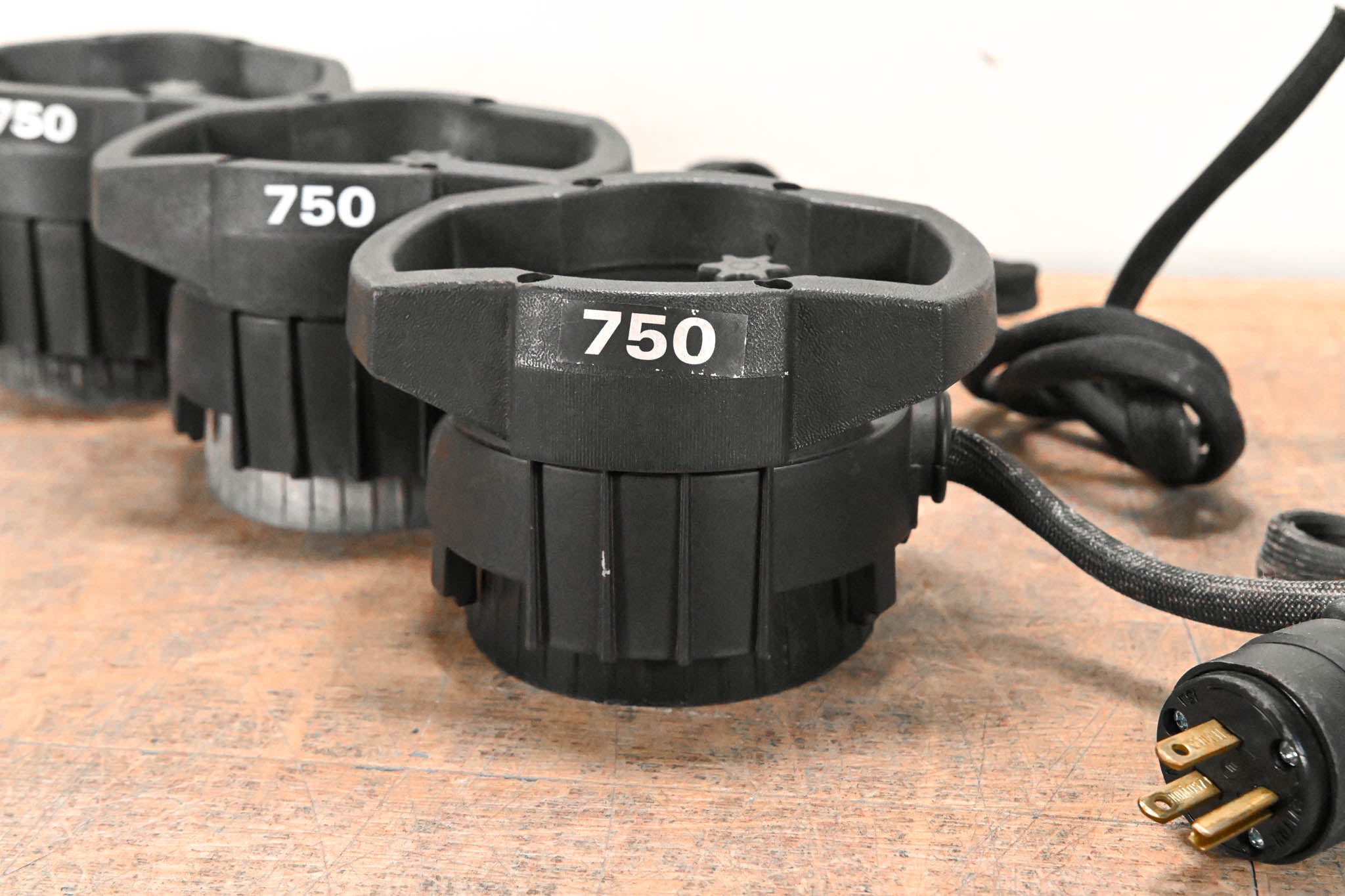 ETC 750W Lamp Burner Assembly for Source Four (Pack of 3)