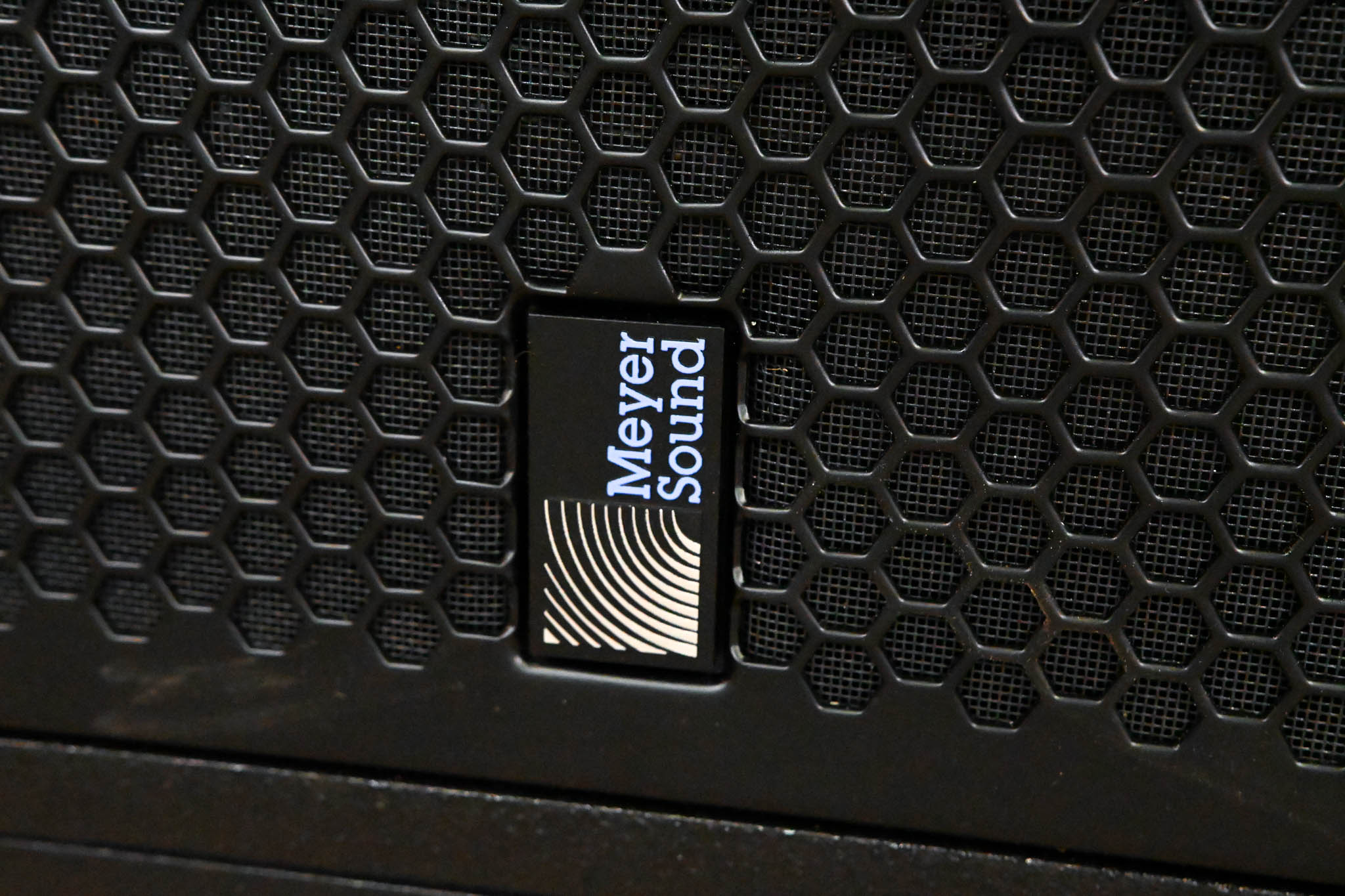 Meyer Sound 600-HP Compact High-Power Subwoofer