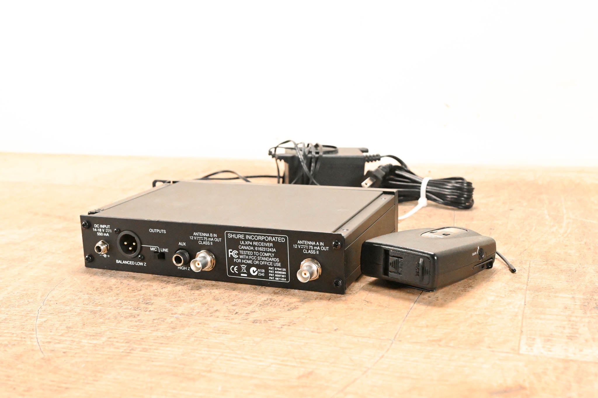 Shure ULXP14 Bodypack Wireless System - J1 Band: 554-590 MHz