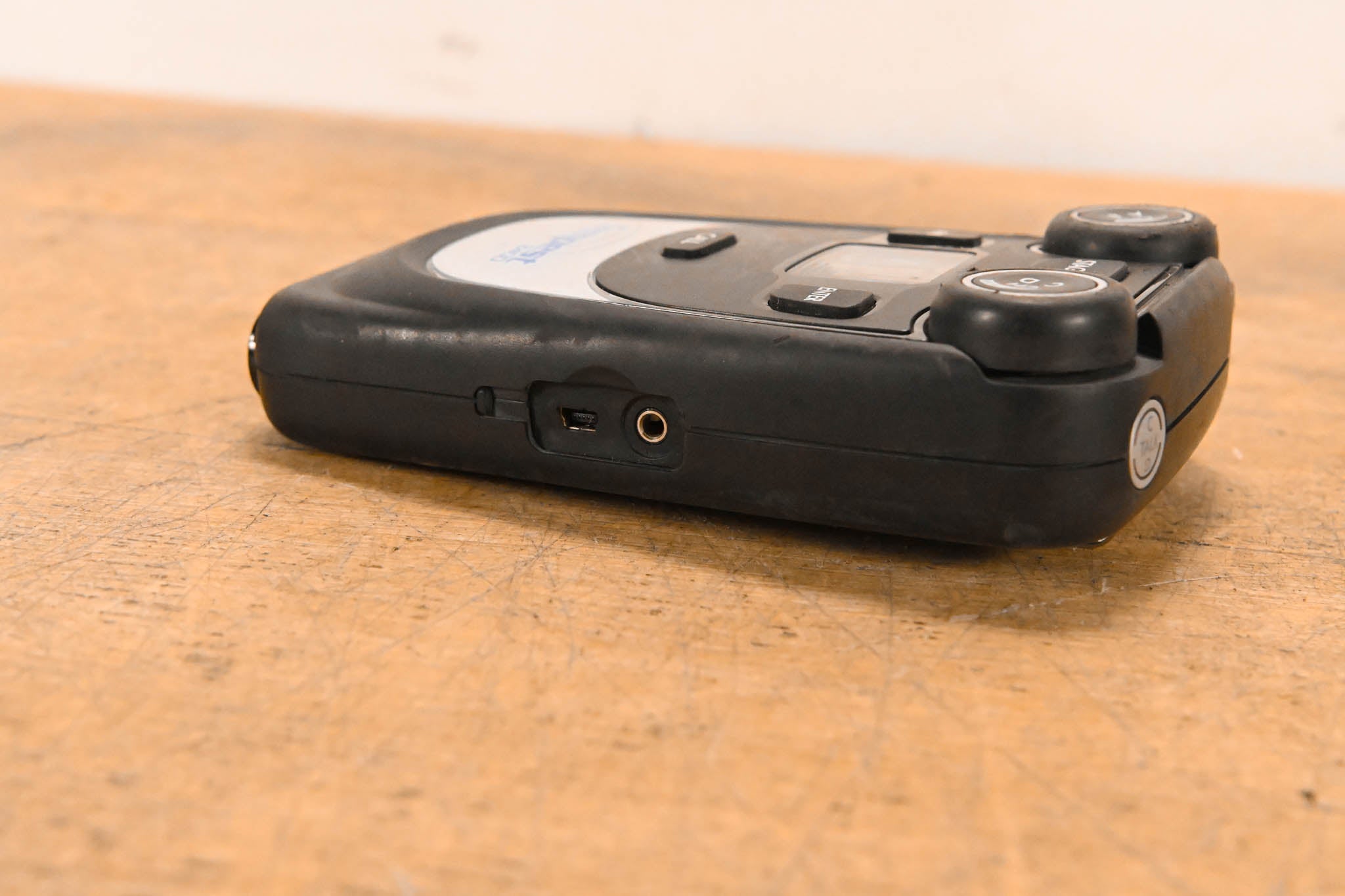 Clear-Com TMR42524INCC Tempest 2400 4-Channel Wireless Belt Station