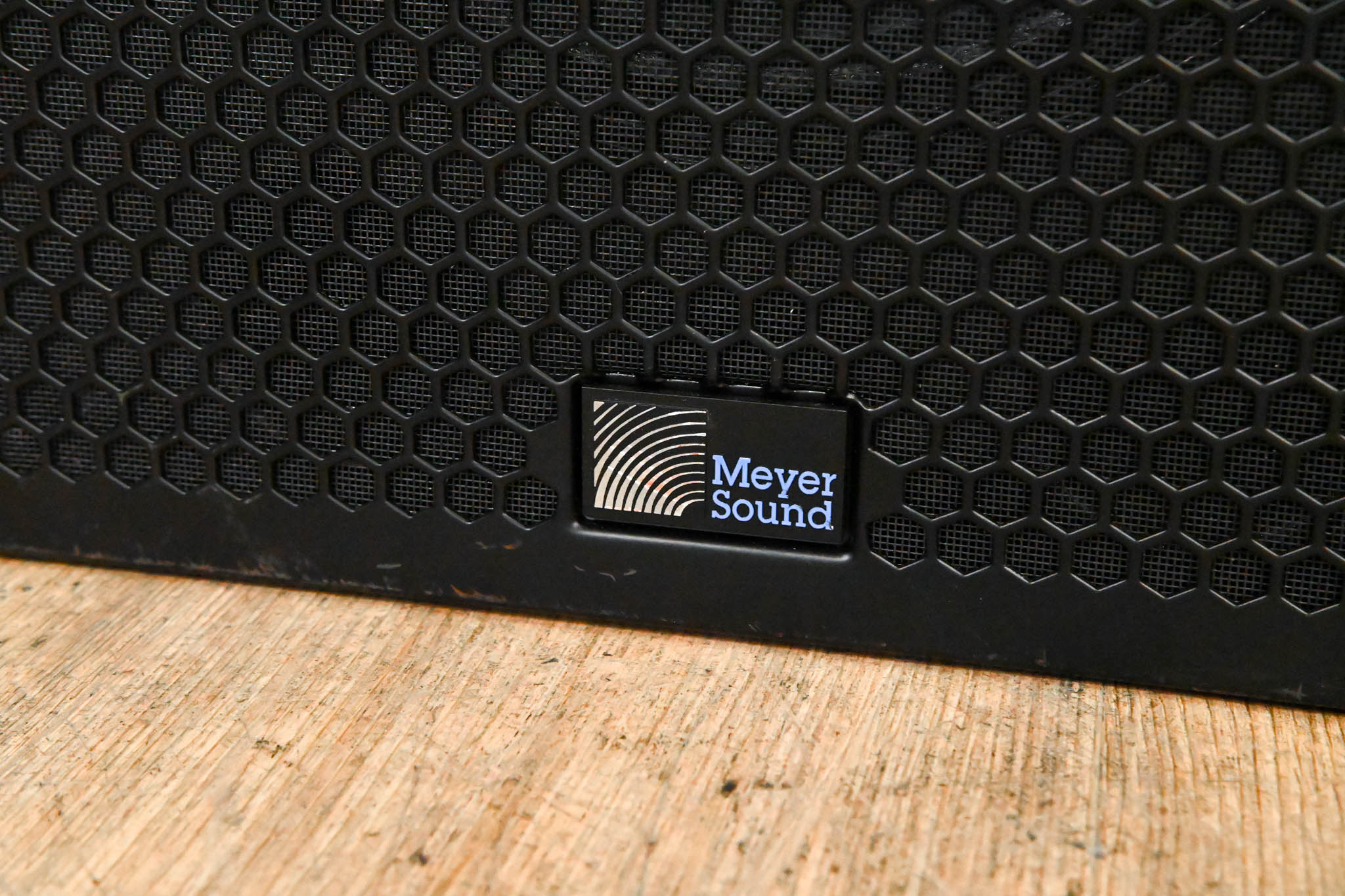Meyer Sound UPA-1P Compact Wide Coverage Loudspeaker (PAIR)