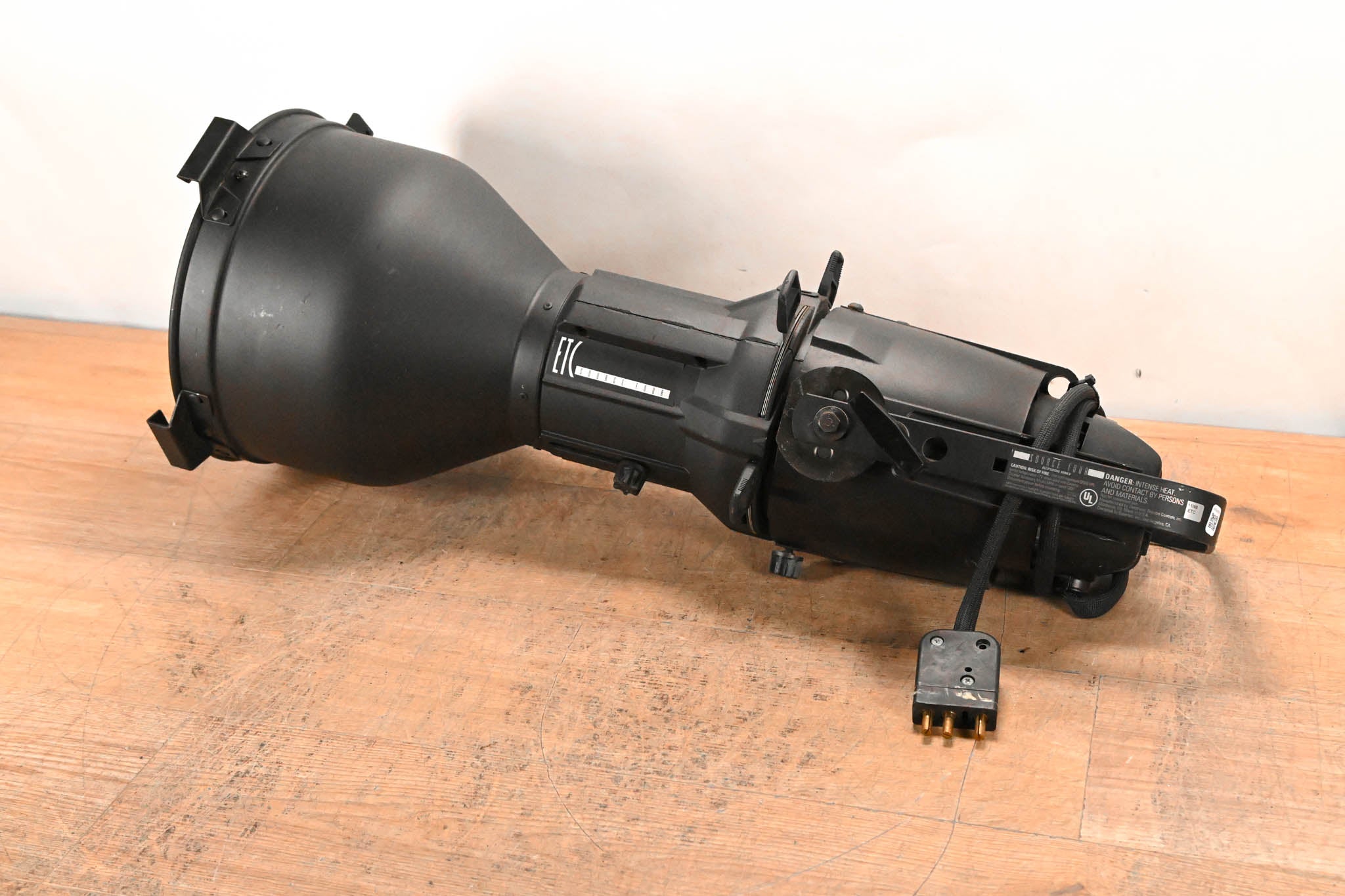 ETC Source Four 575 10 Degree Ellipsoidal Light