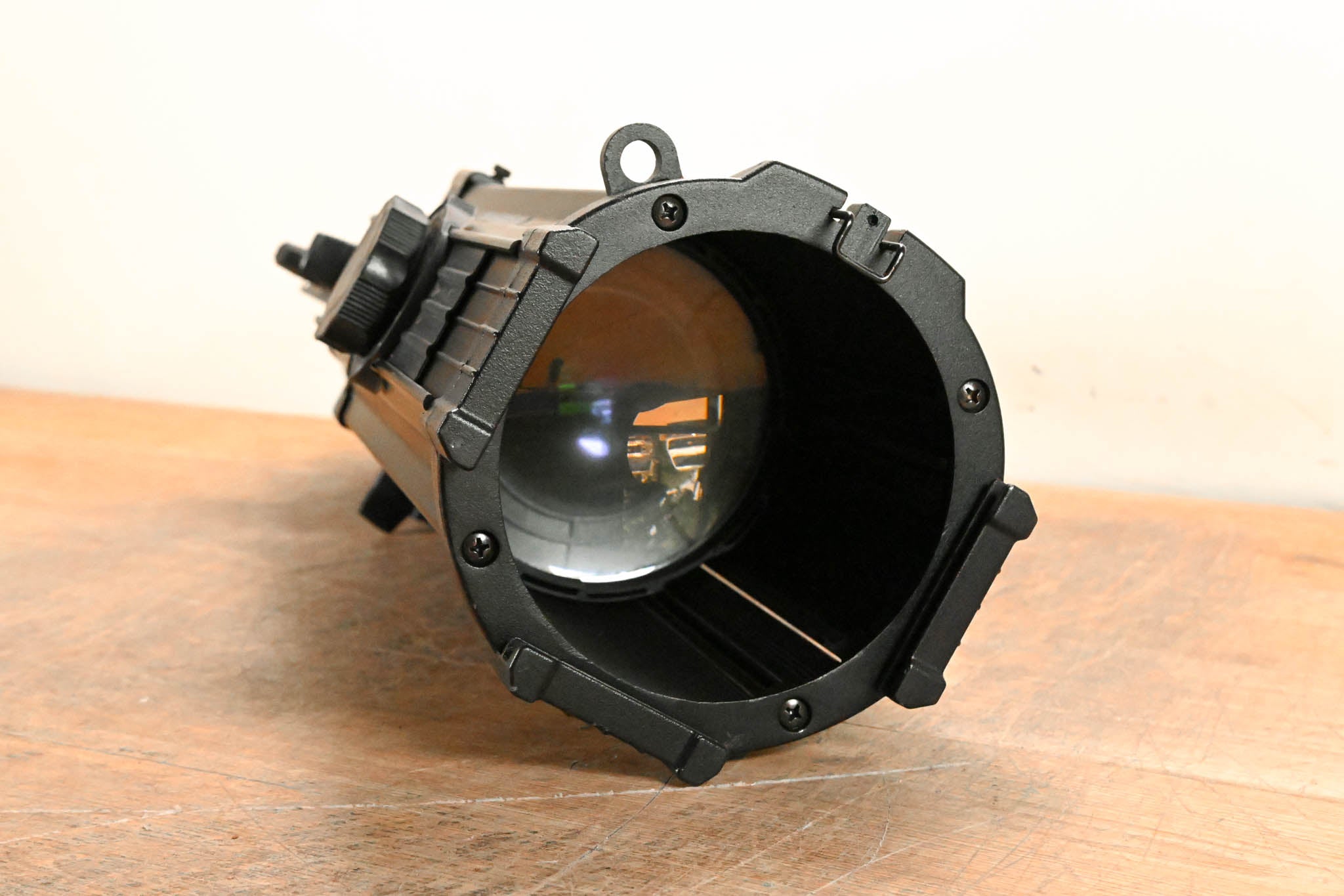 ETC Source Four Zoom 15-30 Degree 750 Ellipsoidal Light