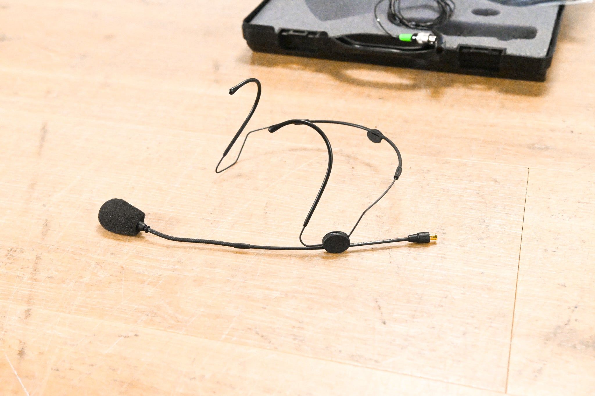 Sennheiser HSP-4 Over-Ear Microphone