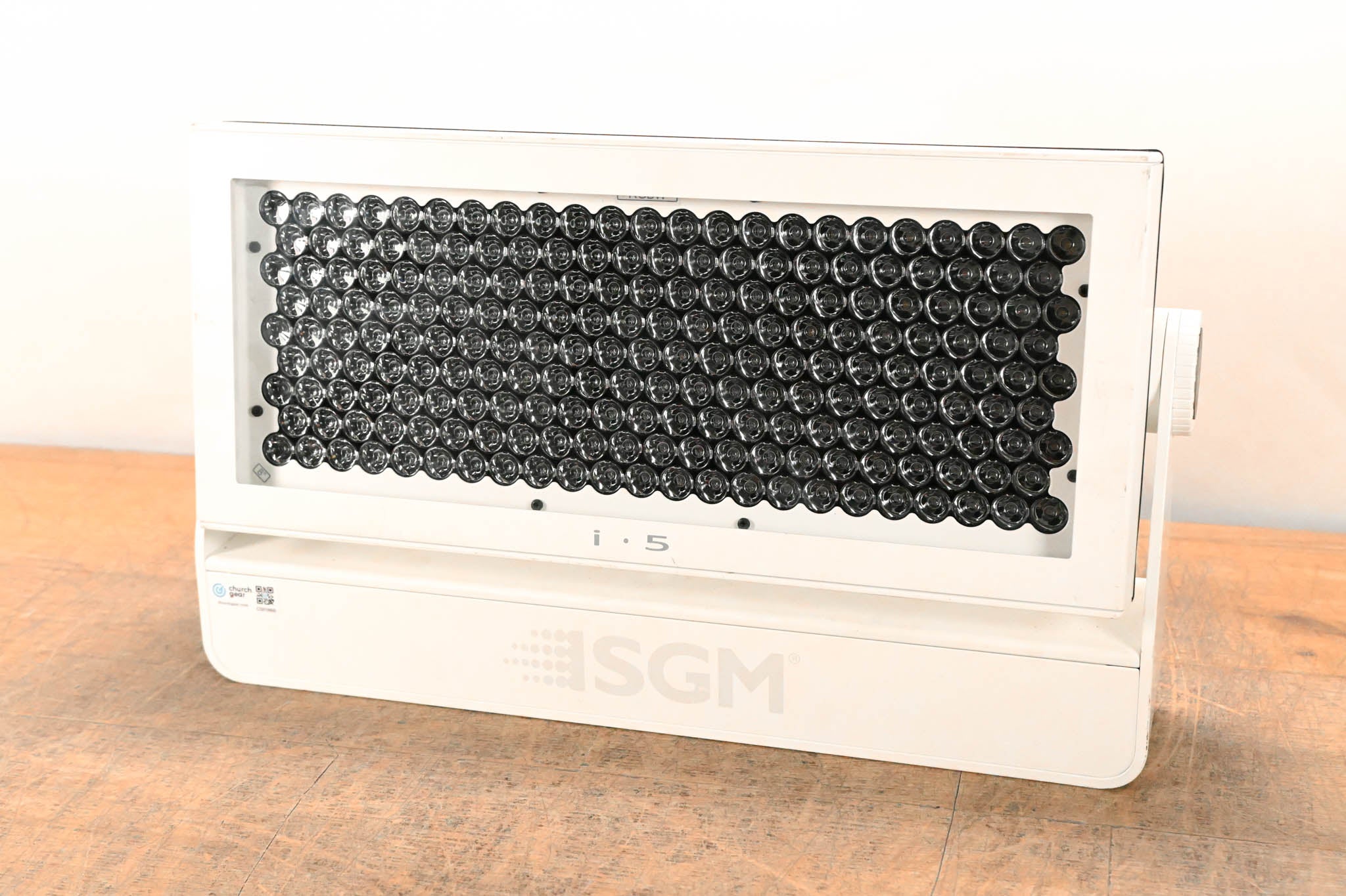 SGM i·5 RGBW POI Outdoor LED Wash Light