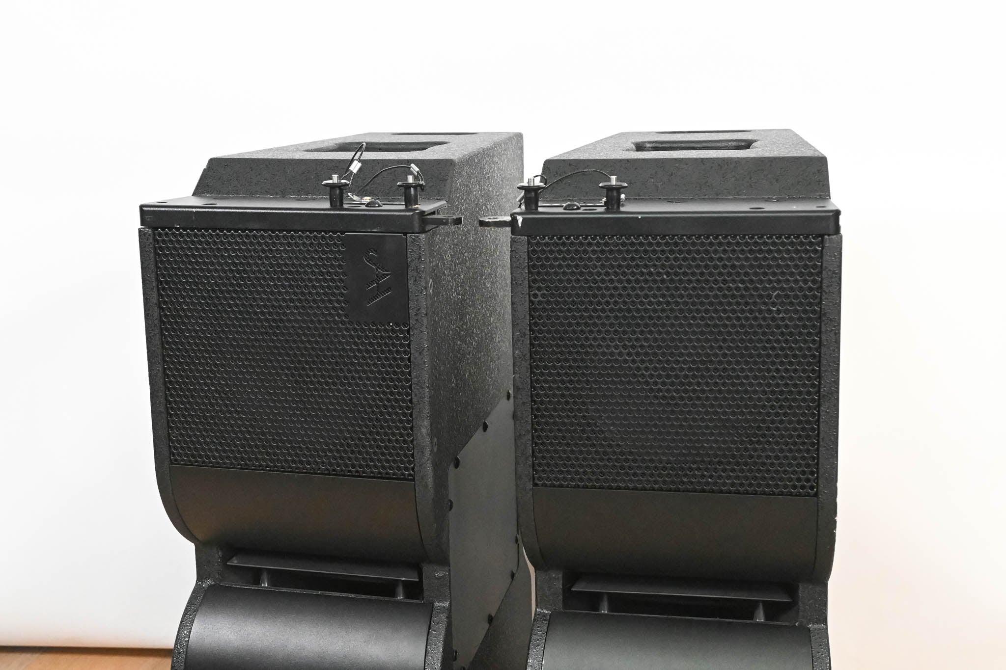JAH Audio JLA208 Pro Tri-Amplified Passive Line Array (PAIR)