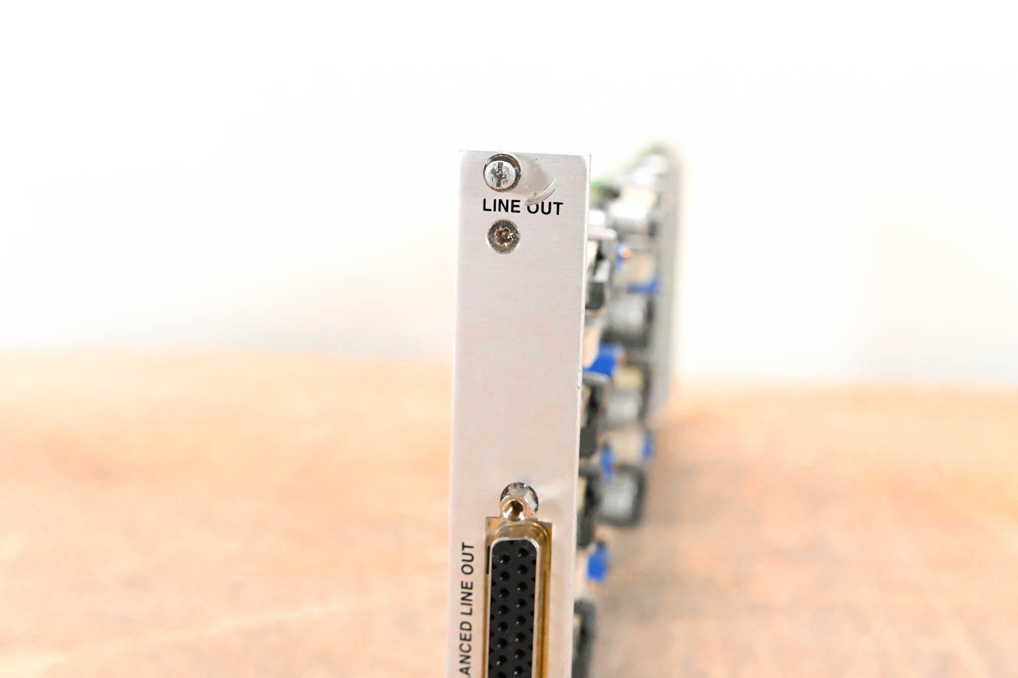 Studer 8-Channel Analog Line Out Card for D21m & D23m Modular I/O System