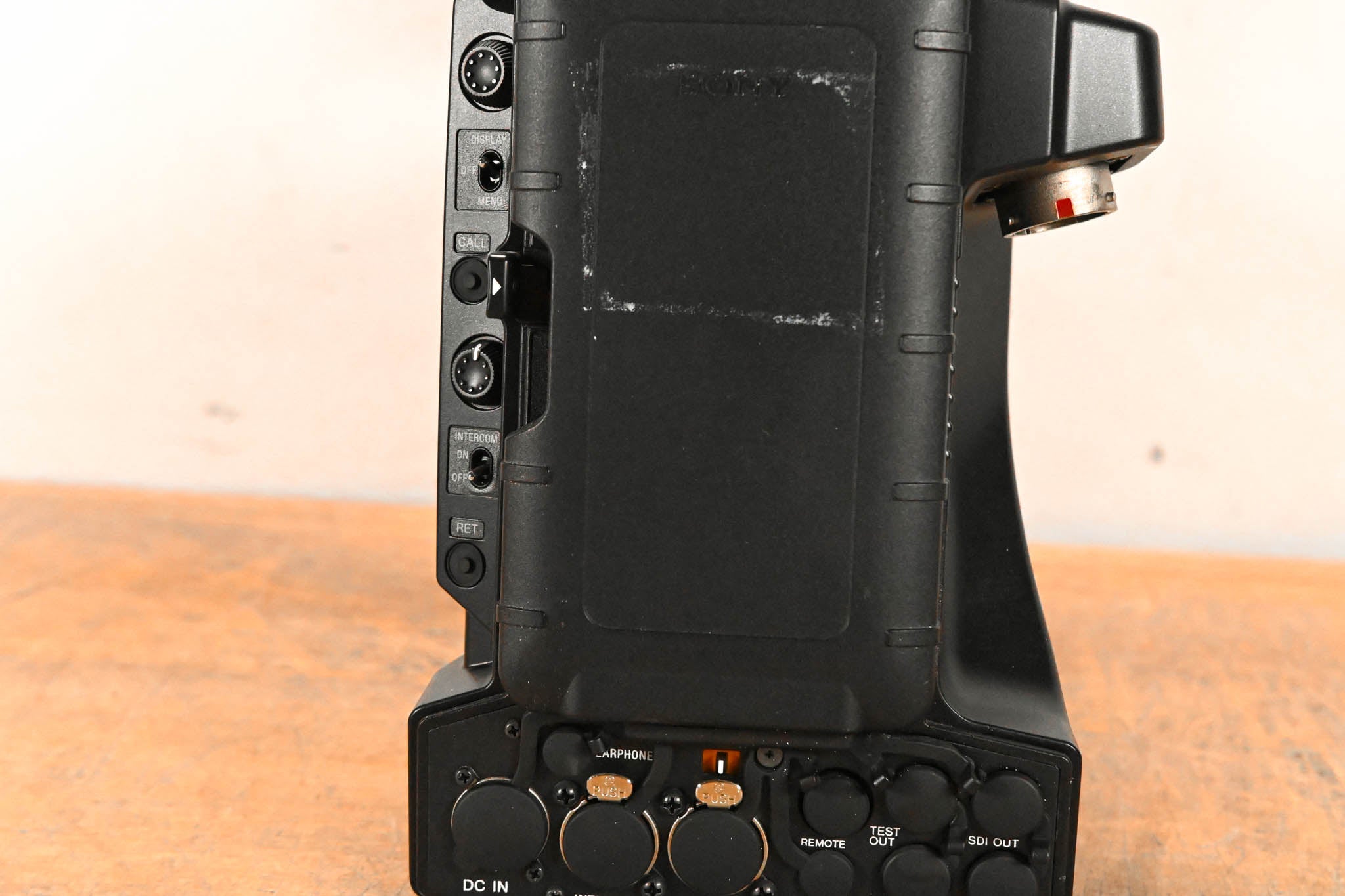 Sony HXC-D70 HD/SD Studio Camera