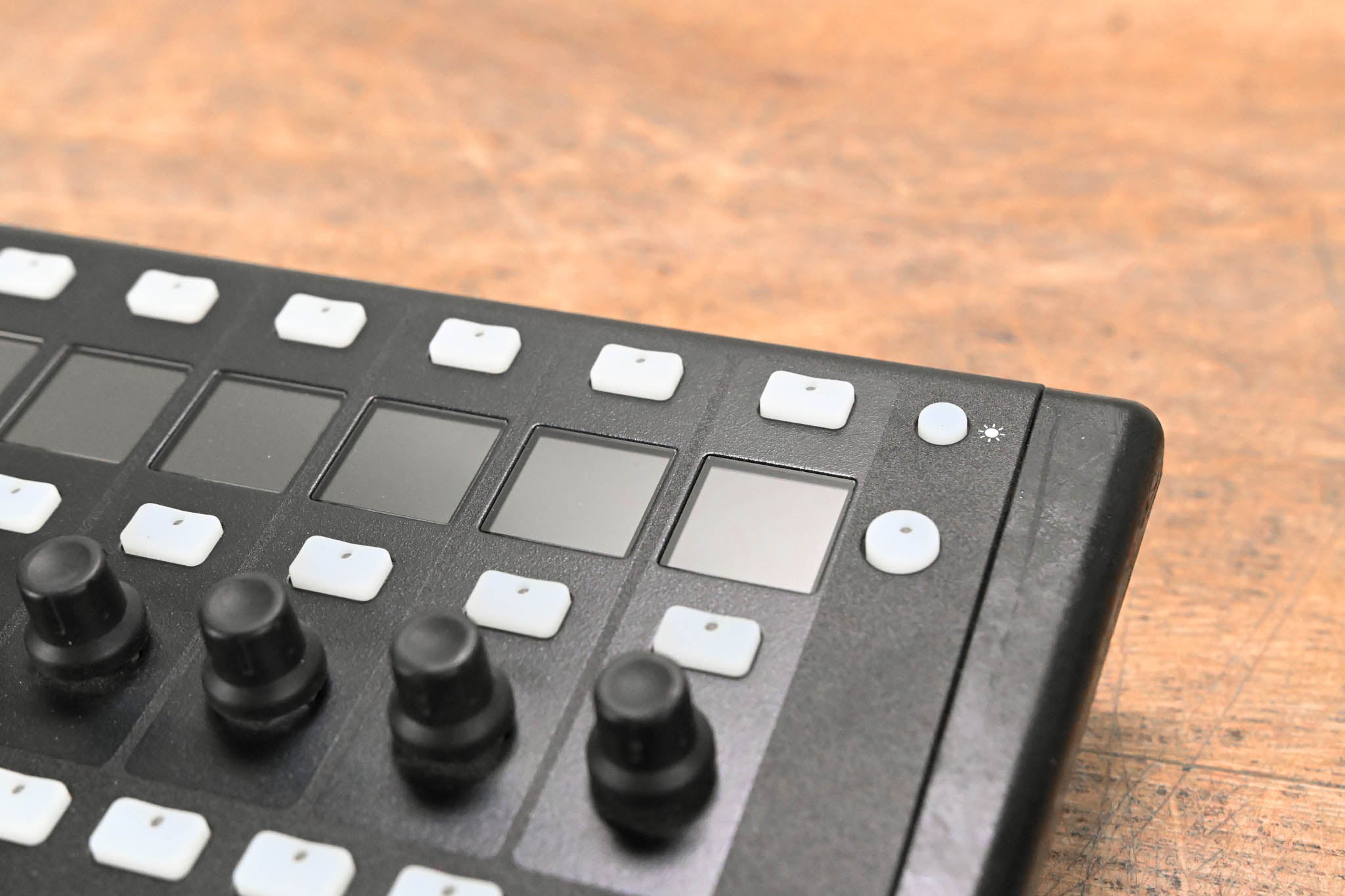 Allen & Heath IP6 Six Rotary Remote Controller for dLive/Avantis/AHM