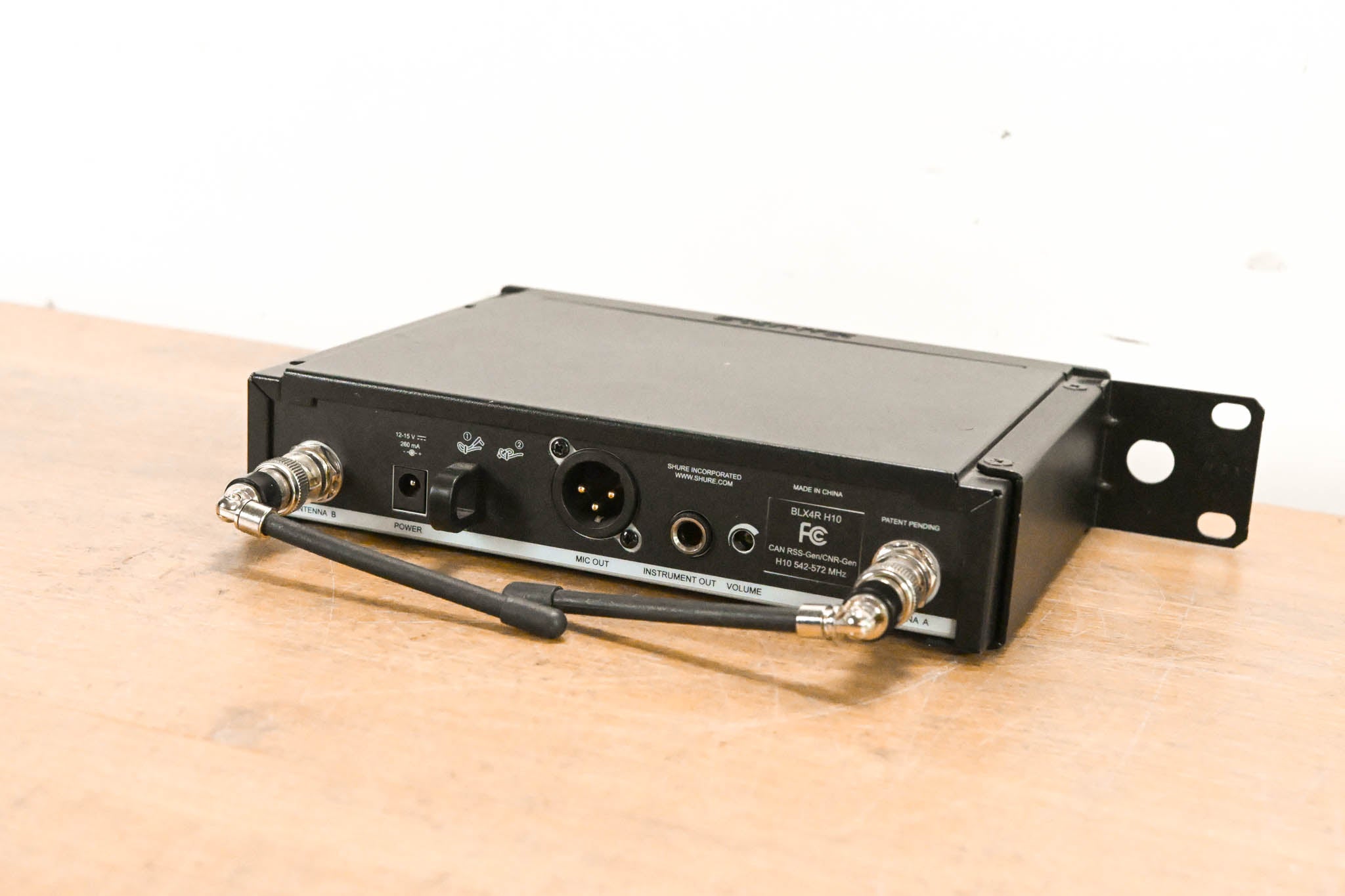 Shure BLX4R Rack-Mountable Wireless Receiver - H10 Band NO POWER SUPPLY