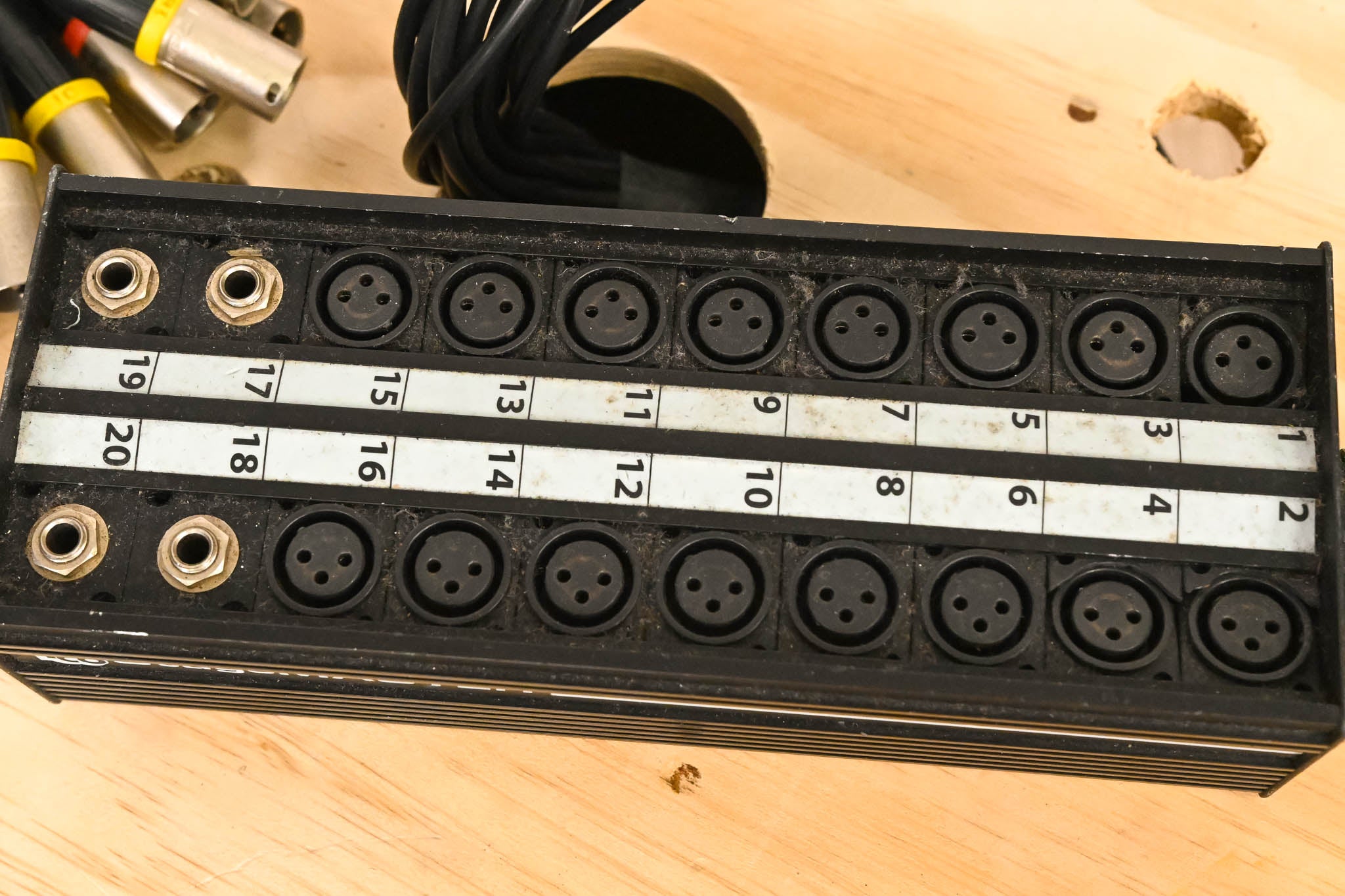 ProCo SMA1604FBQ-100 SMA Series 16x4 Stage Snake w/ 1/4" Returns - 100'