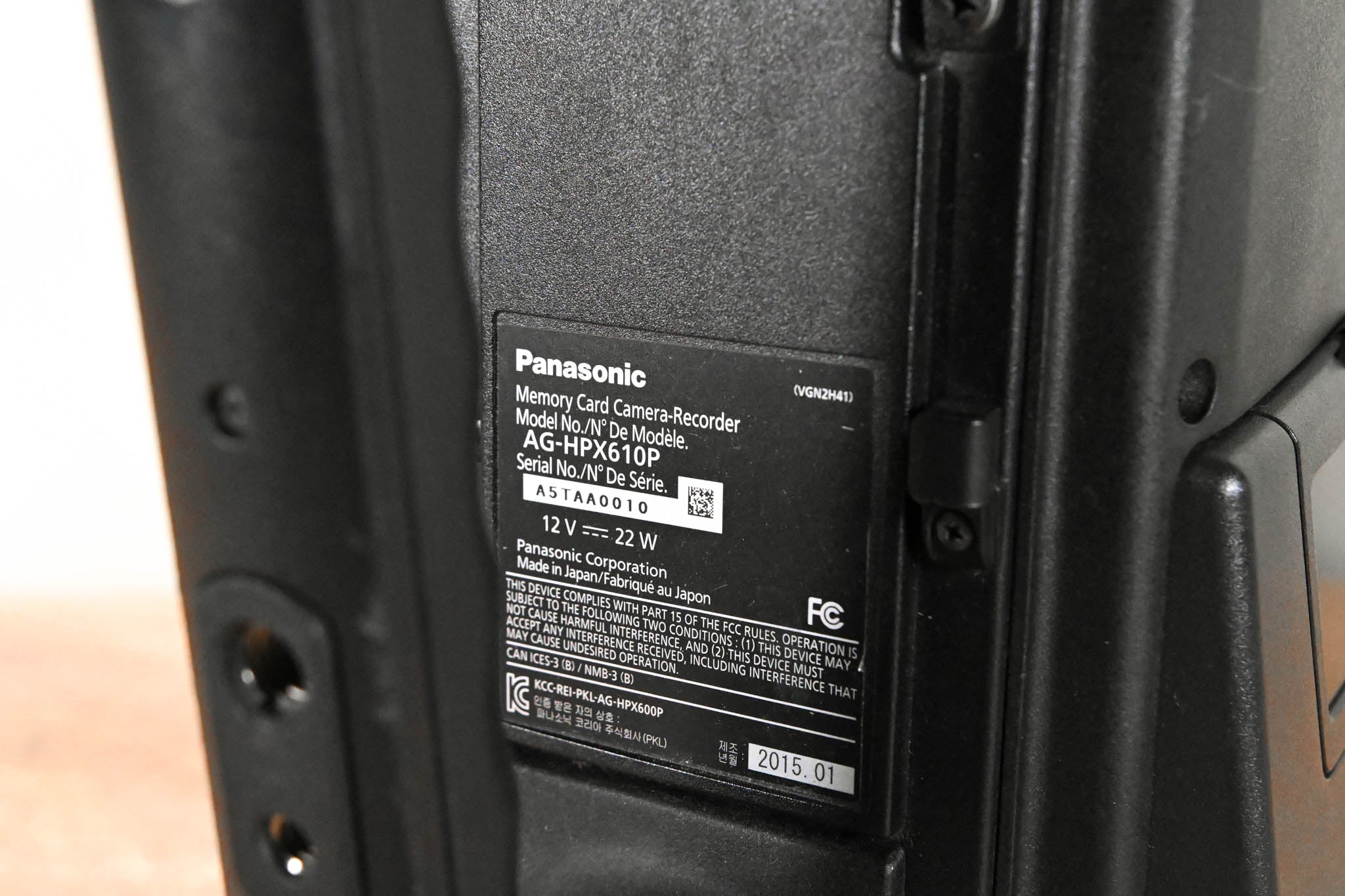 Panasonic AG-HPX610P P2 HD Shoulder-Mount Camcorder
