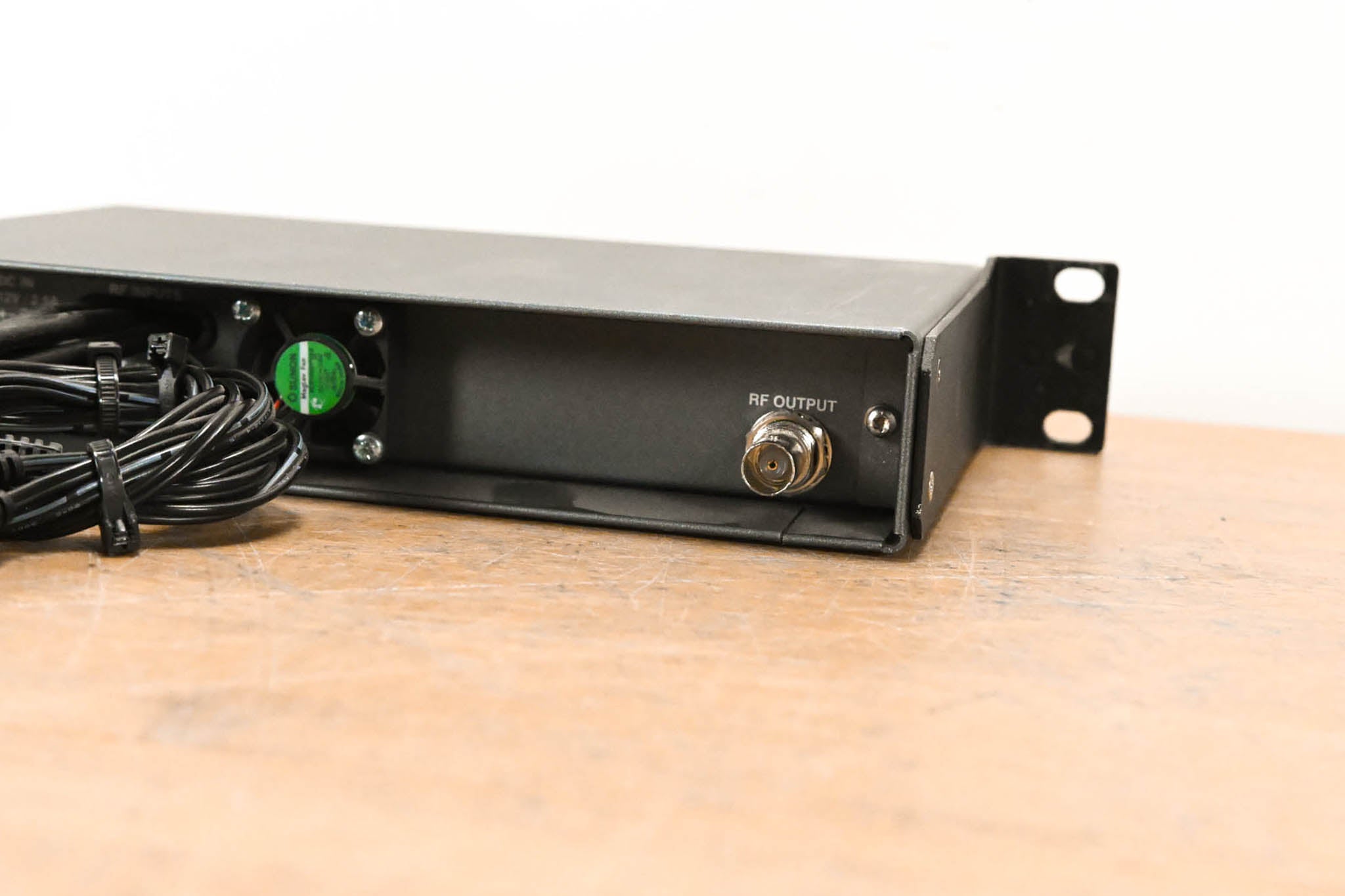 Sennheiser AC2 RF Combiner 500-870 MHz (NO POWER SUPPLY)