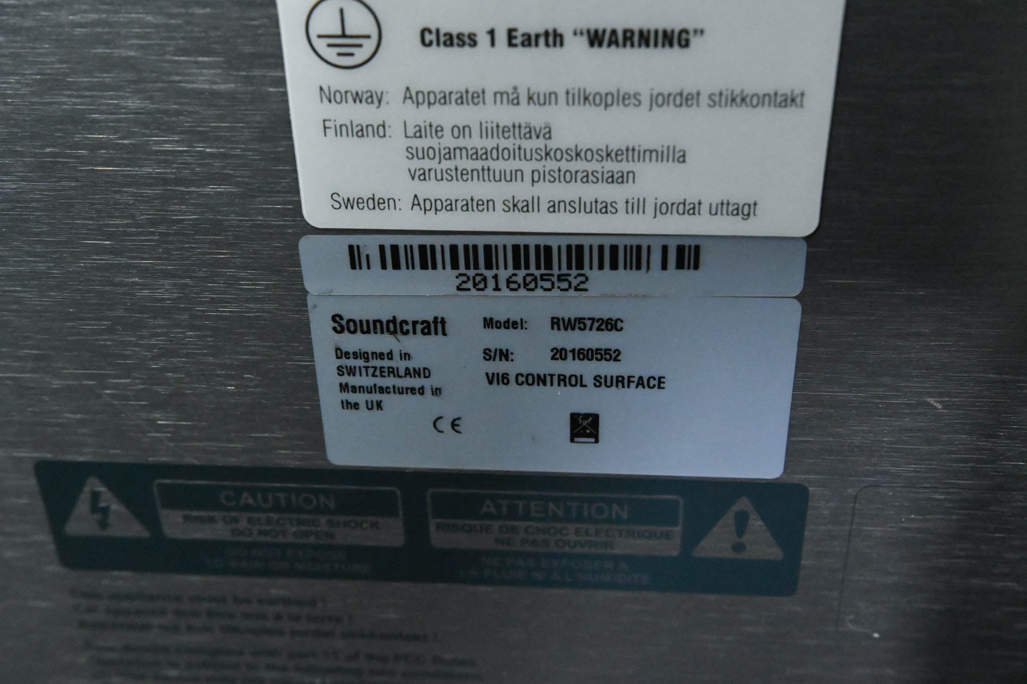 Soundcraft Vi6 Console with Local Rack, Stage Box, and Breakout Box