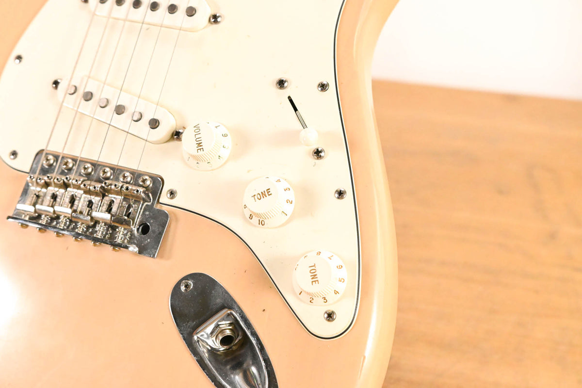 Fender Highway One Strat 2008 Beige / Light Tan Rosewood (Modified)