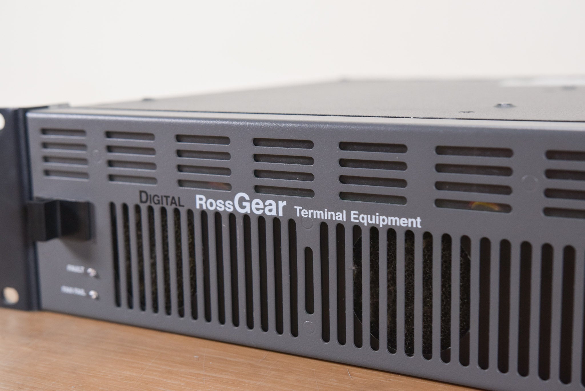 Ross DFR-8110A Digital RossGEAR Terminal