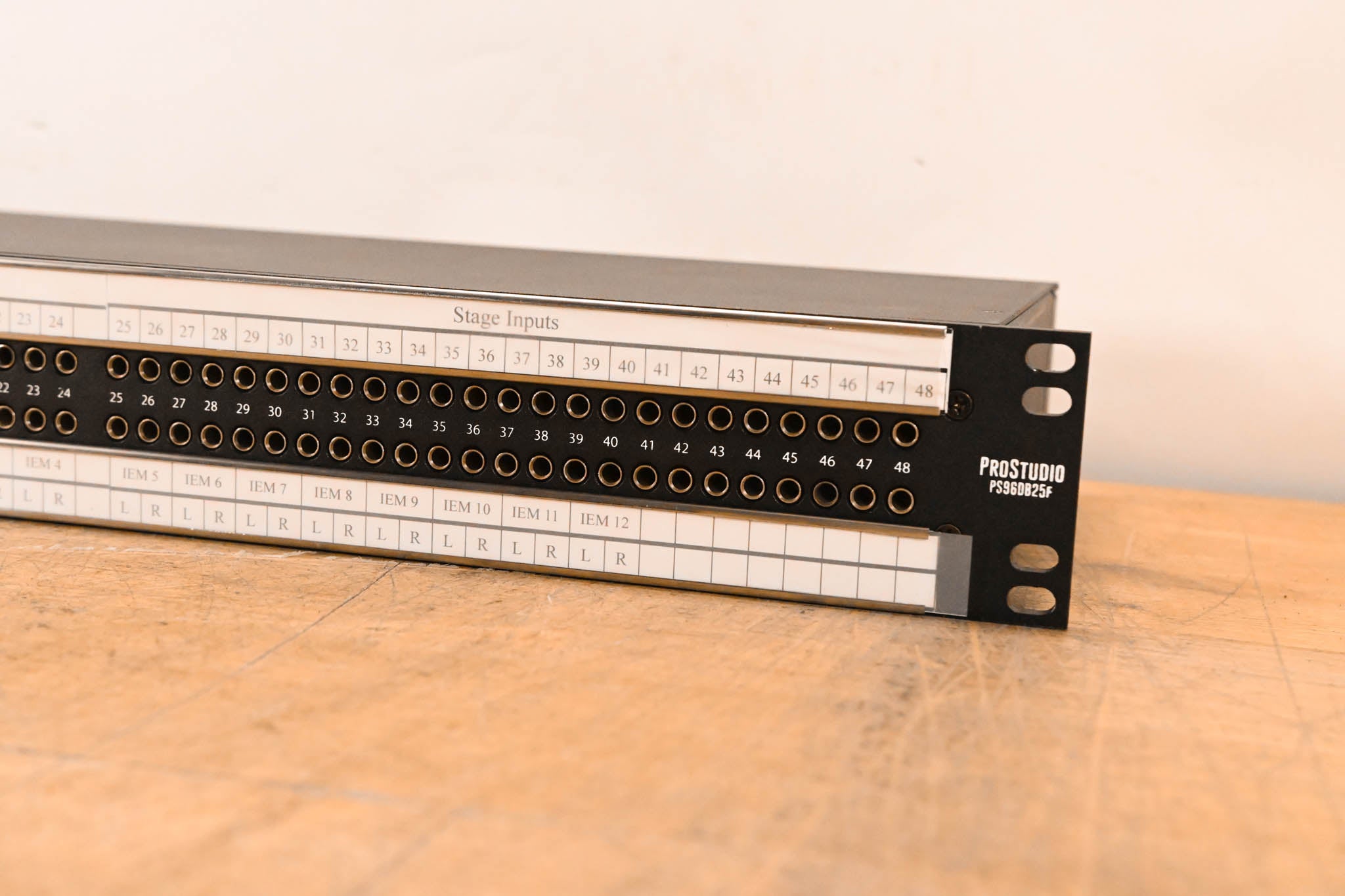 Bittree PS96DB25F 96-point TT - DB25 Patchbay