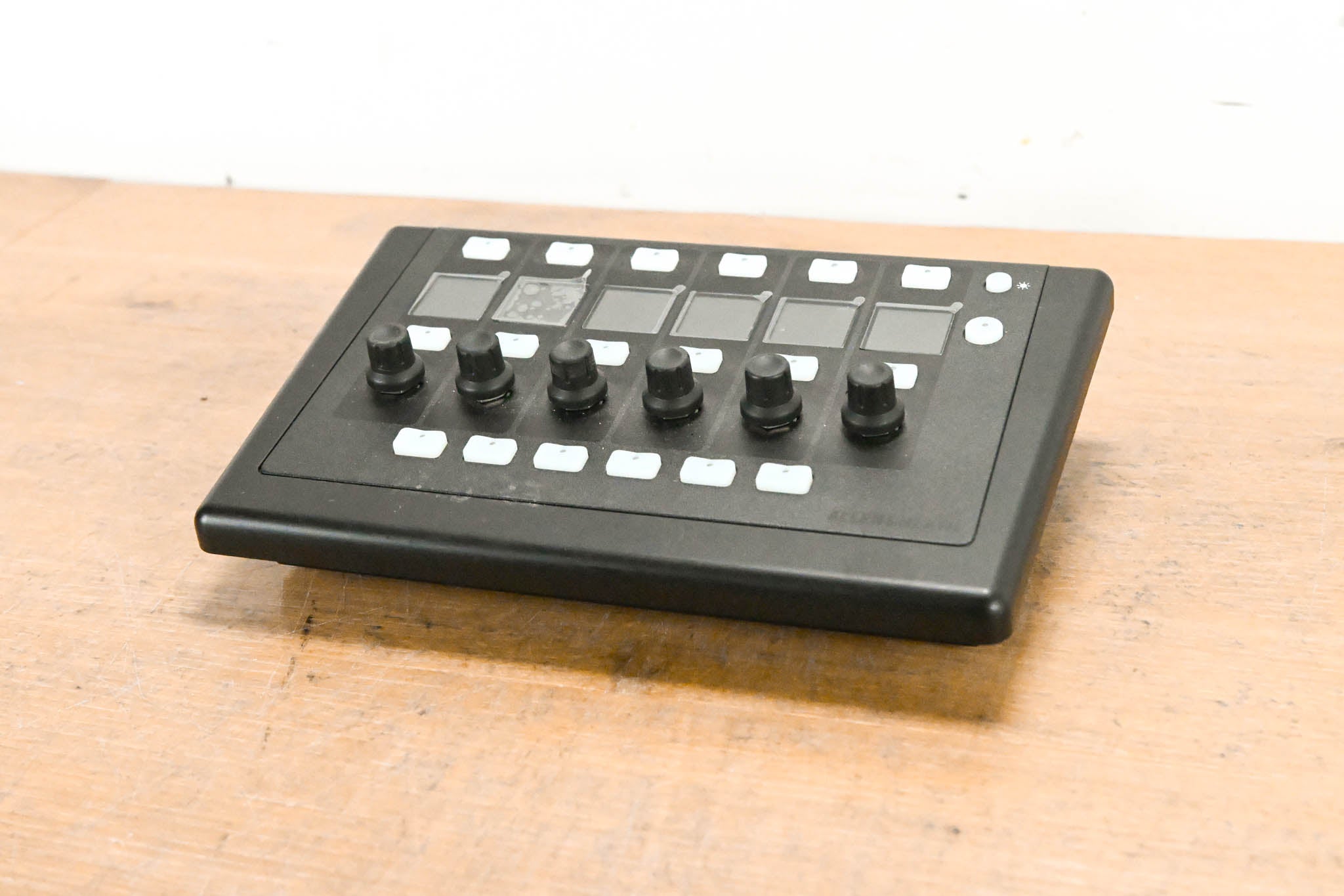 Allen & Heath IP6 Six Rotary Remote Controller for dLive/Avantis/AHM