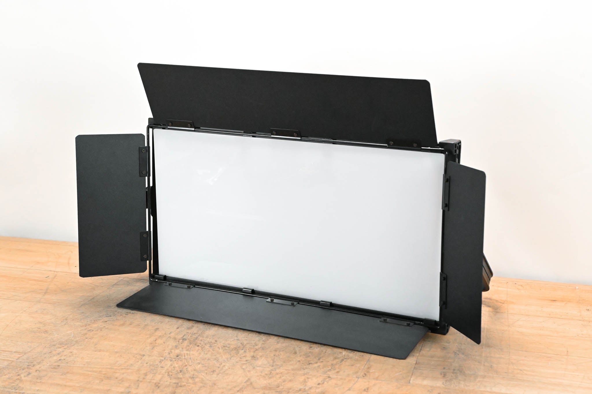 Mmbel B-112L-120W Bi-Color LED Panel Light