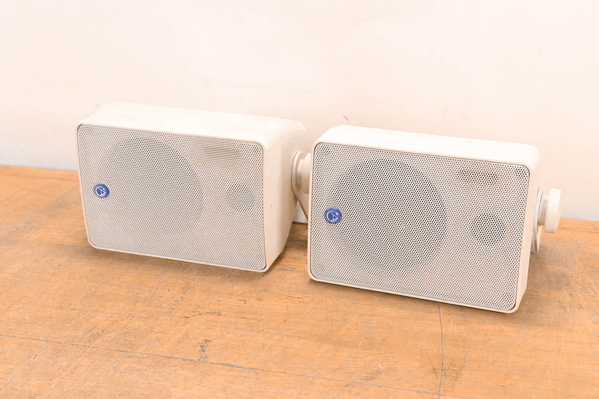 Atlas Sound SM42T-WH 4" 2-Way Weather Resistant Speaker System (PAIR)