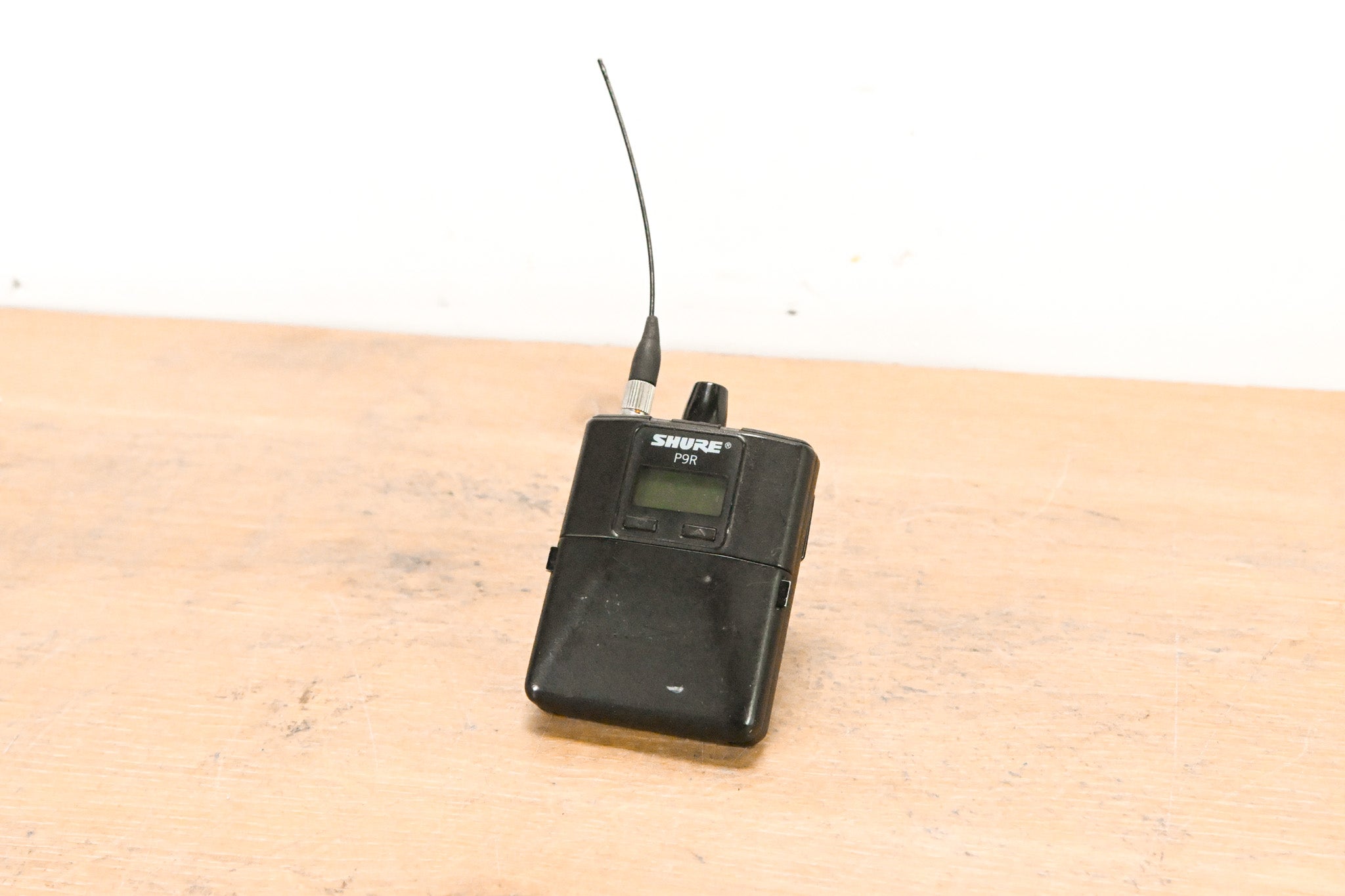Shure PSM 900 Wireless IEM System L6 Band: 656-692 MHz (NO POWER SUPPLY)