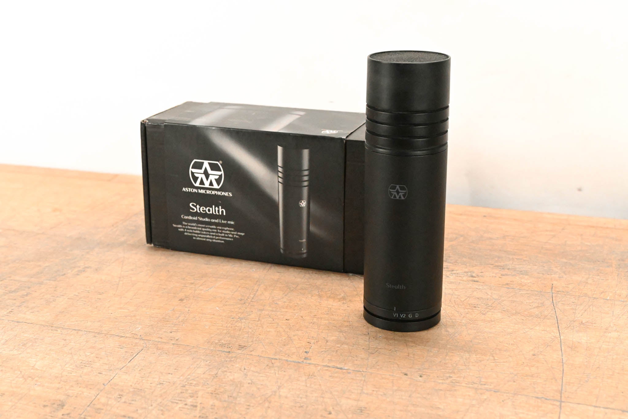 Aston Microphones Stealth 4-Voice Cardioid Dynamic Microphone