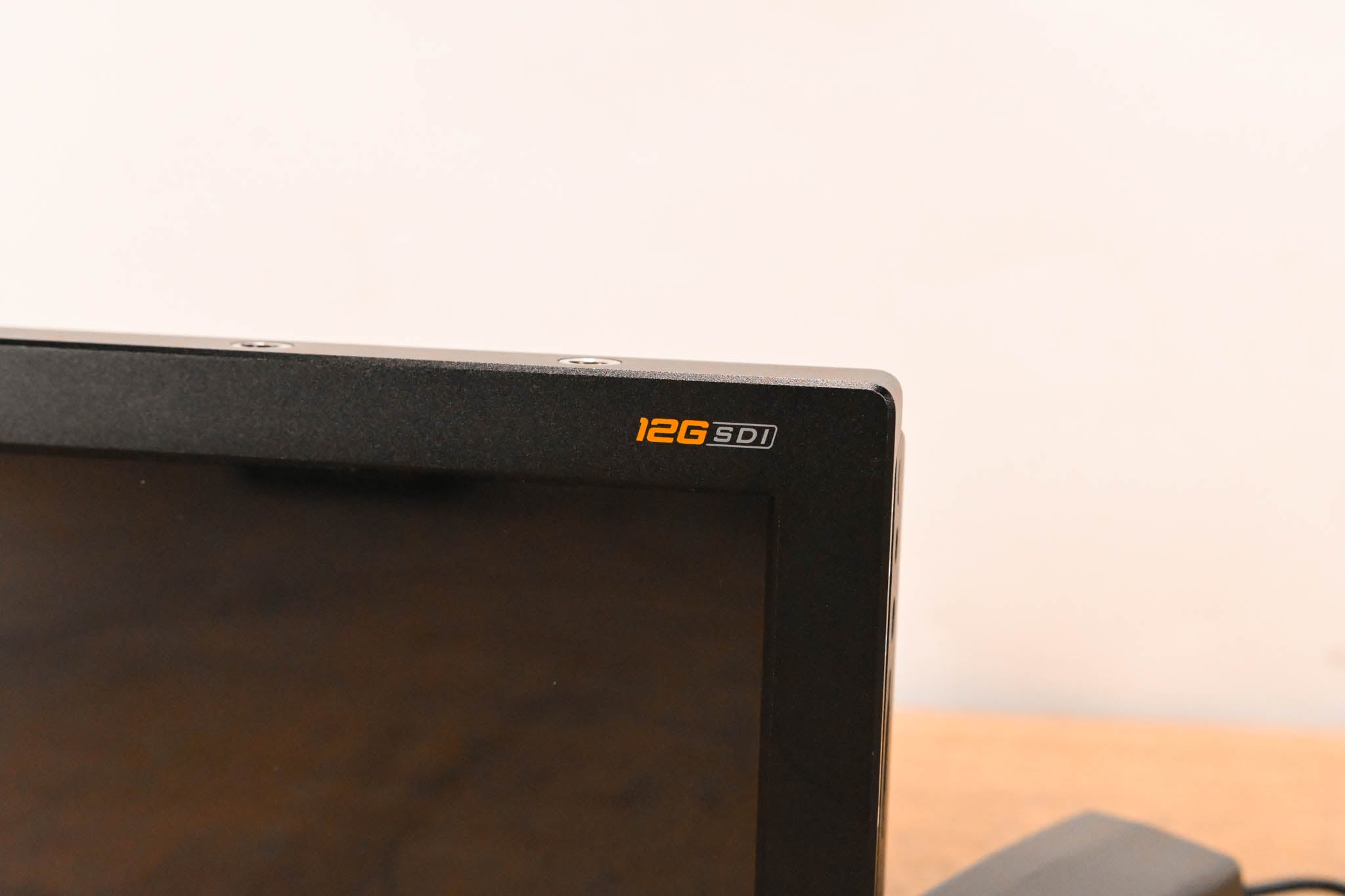 Blackmagic Design Video Assist 7" 12G-SDI/HDMI HDR Recording Monitor