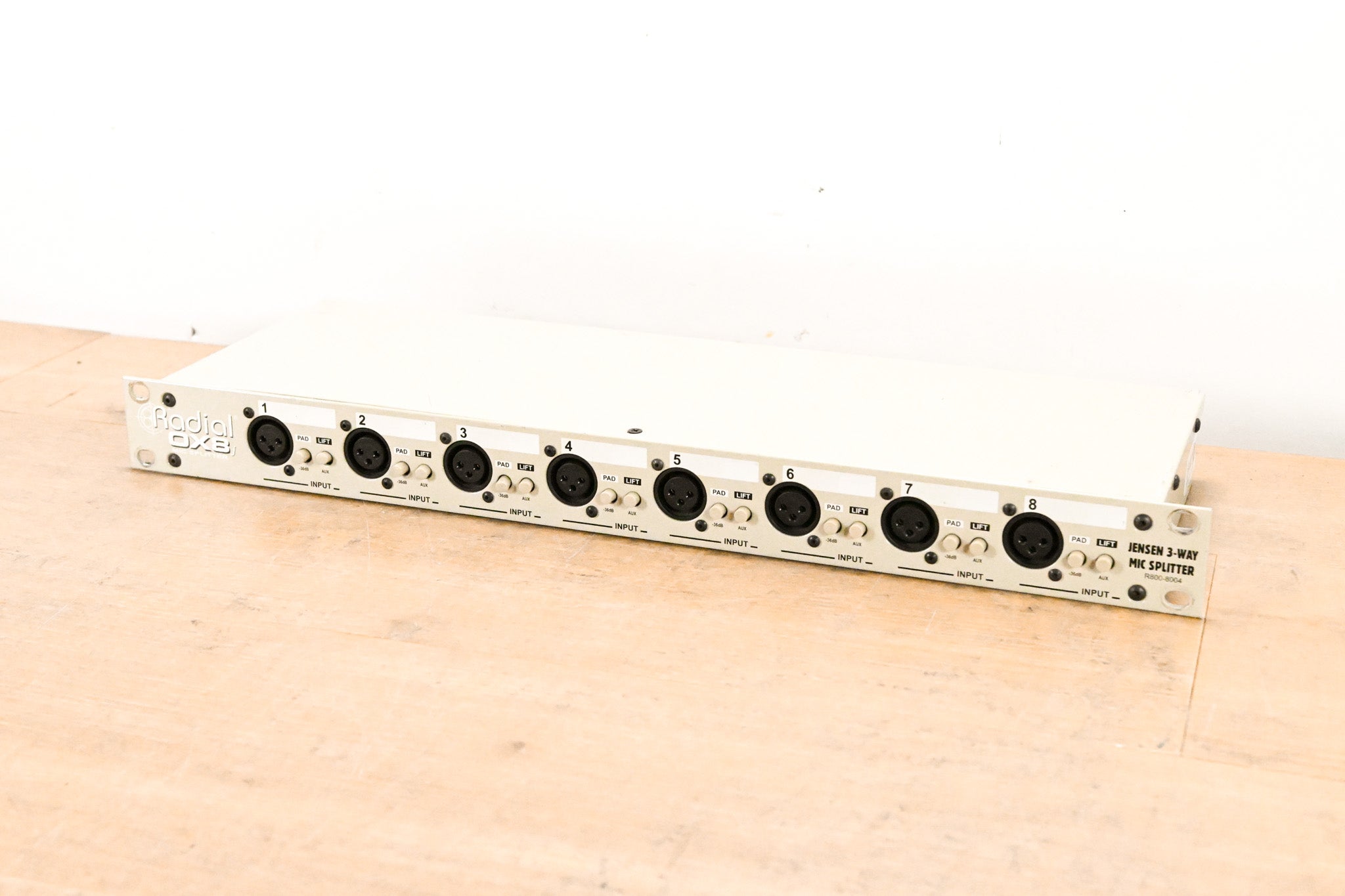 Radial Engineering OX8-j Jensen-Equipped 8-Channel Microphone Splitter