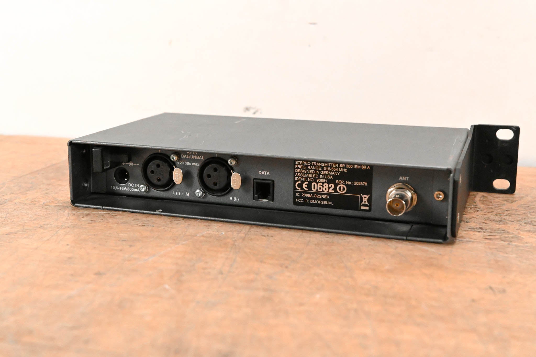 Sennheiser SR 300 IEM G2 Wireless Transmitter - A Range NO POWER SUPPLY