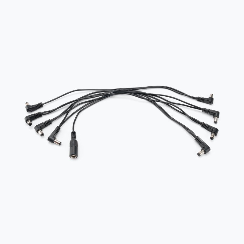 Eight-Plug Daisy Chain