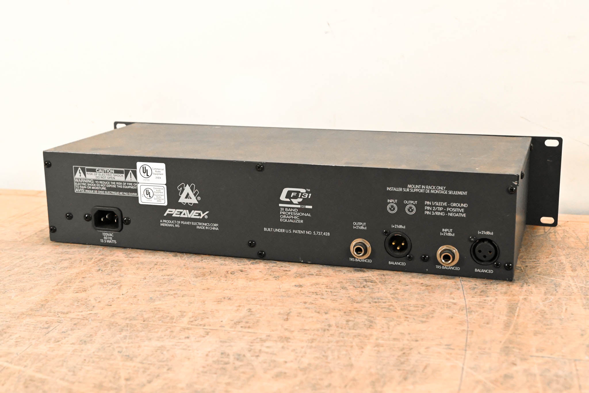 Peavey QF 131 31-Band Graphic Equalizer