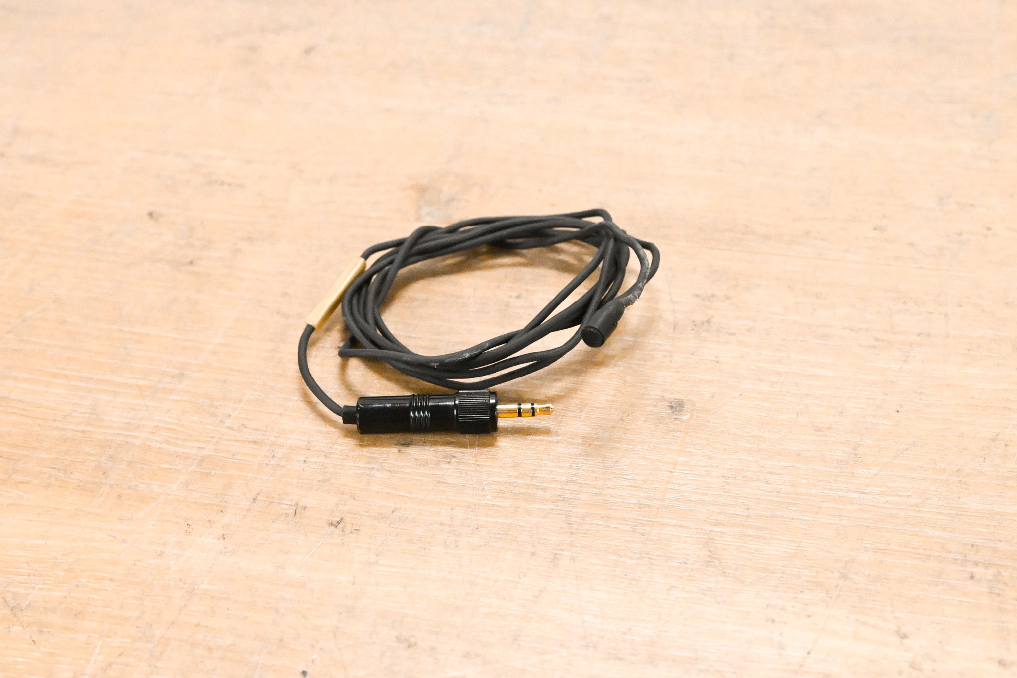 Sennheiser MKE 2 Lavalier Lapel Microphone w/ Locking 3.5mm Connector