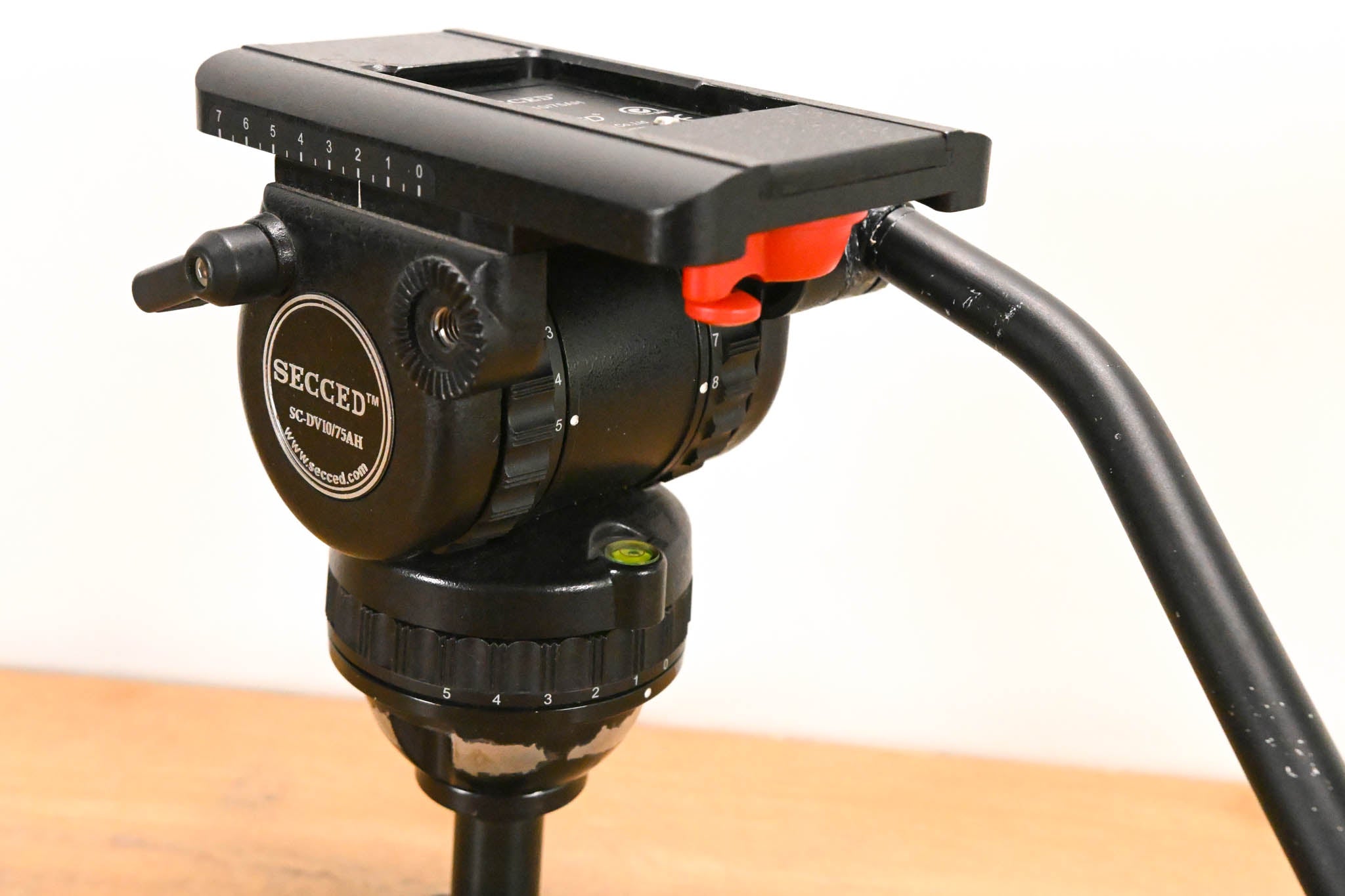 Secced SC-DV10/75AH 75mm Fluid Video Head w/ Pan Bar