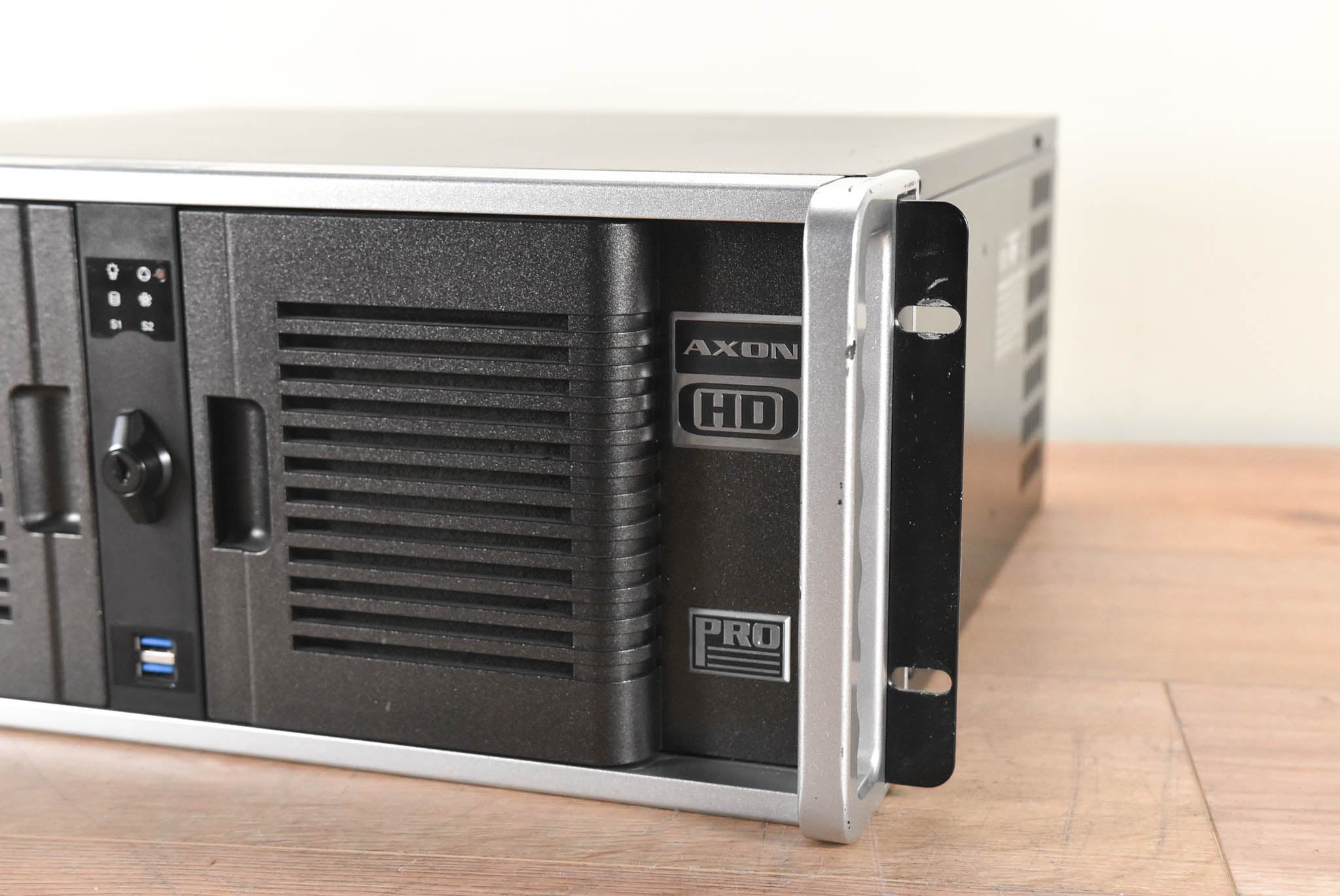 High End Systems Axon HD Pro Media Server
