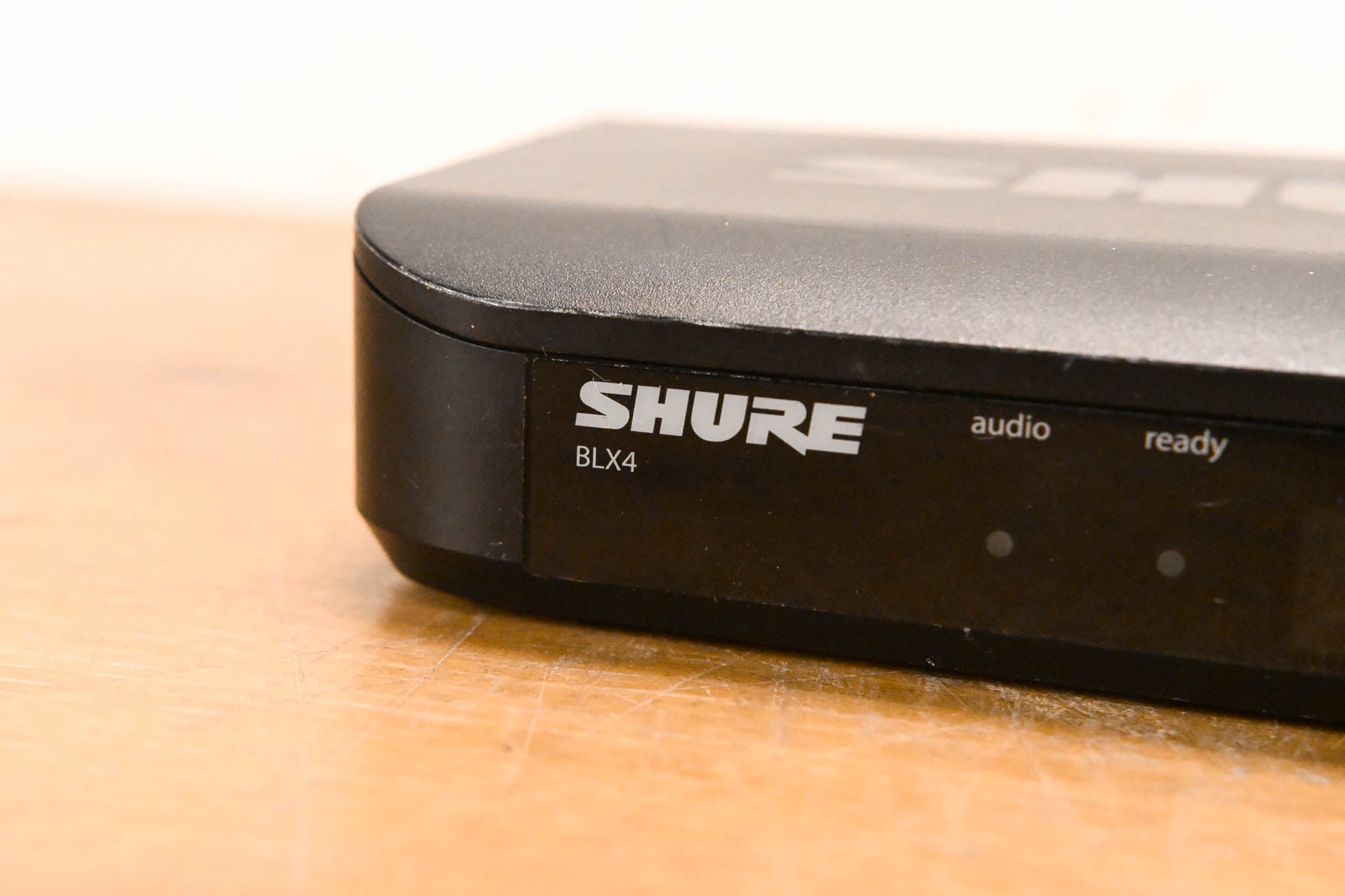 Shure BLX24/PG58 Handheld Wireless System - H9 Band (NO POWER SUPPLY)