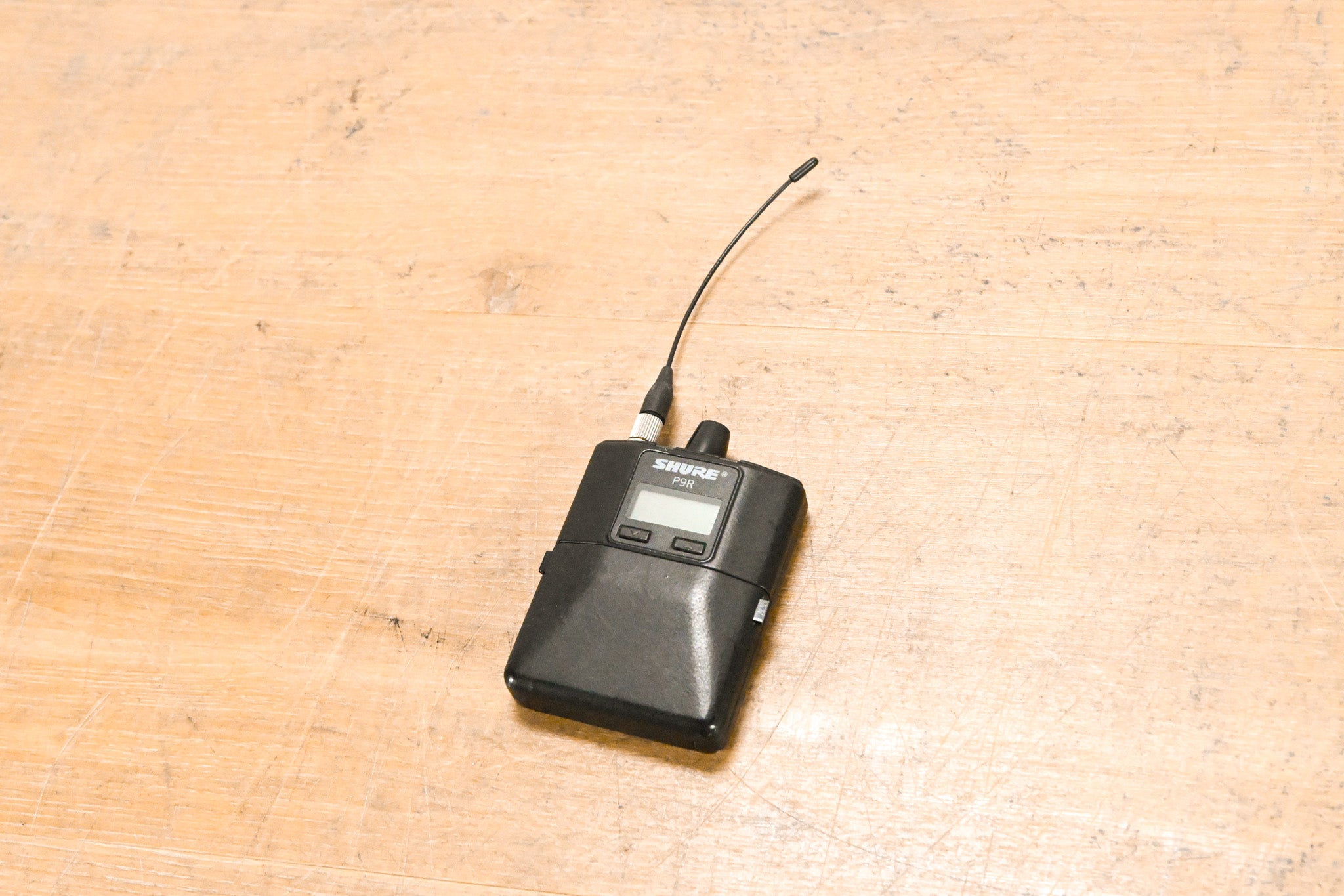Shure PSM 900 Wireless IEM System L6 Band: 656-692 MHz (NO POWER SUPPLY)