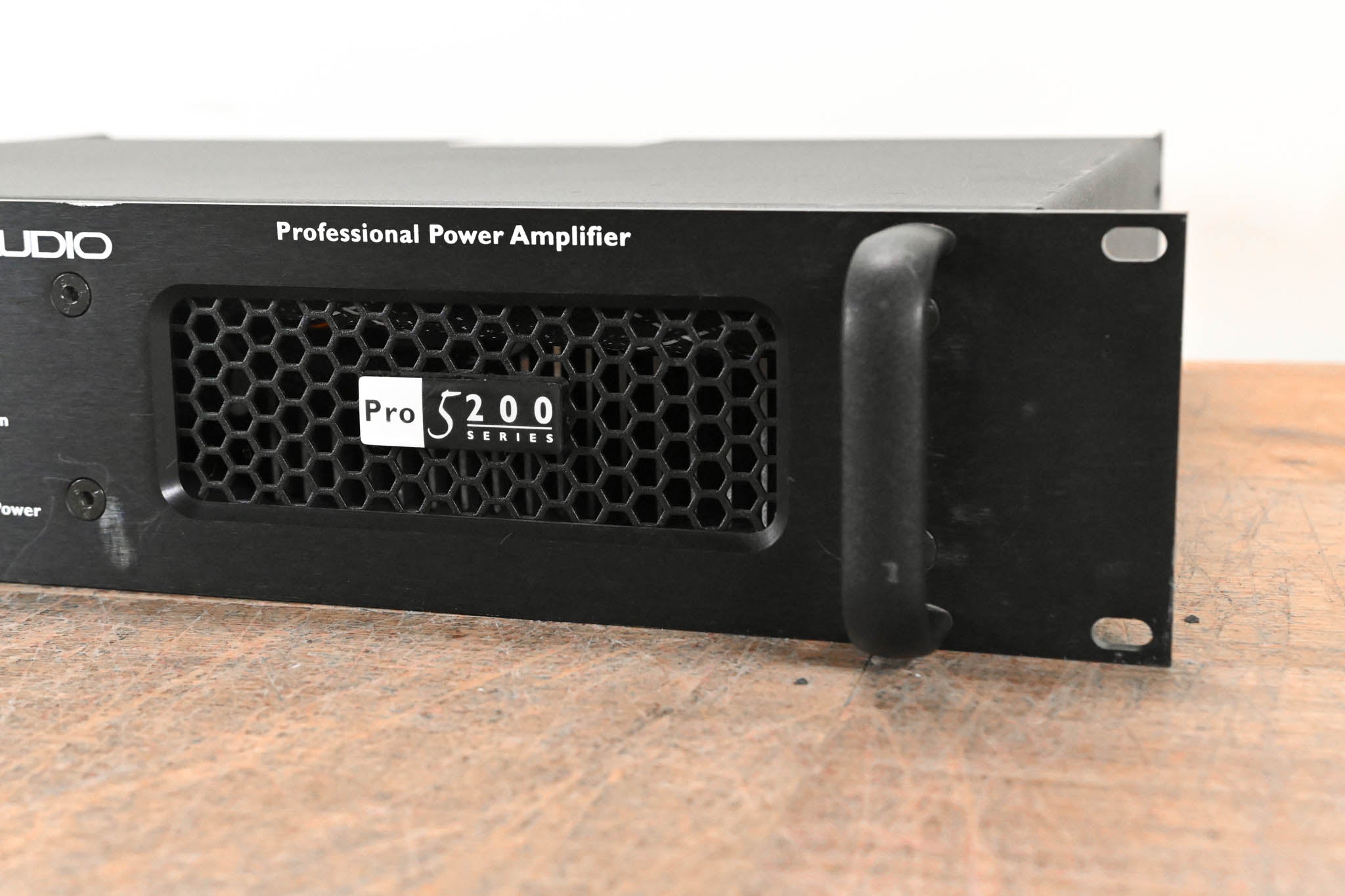 Crest Audio Pro 5200 2-Channel Power Amplifier