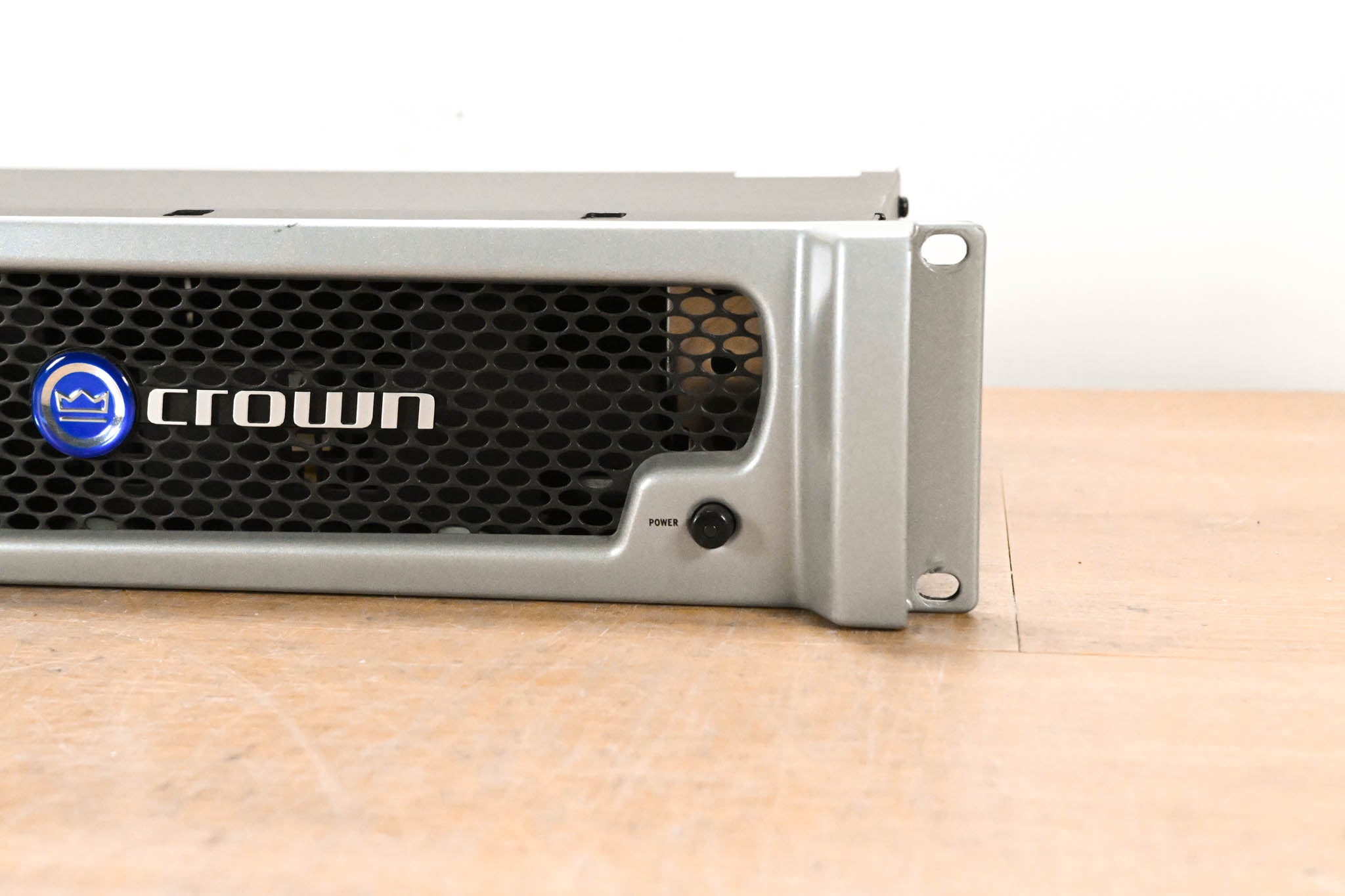Crown XLS 1000 Two-Channel, 350W @ 4Ω Power Amplifier